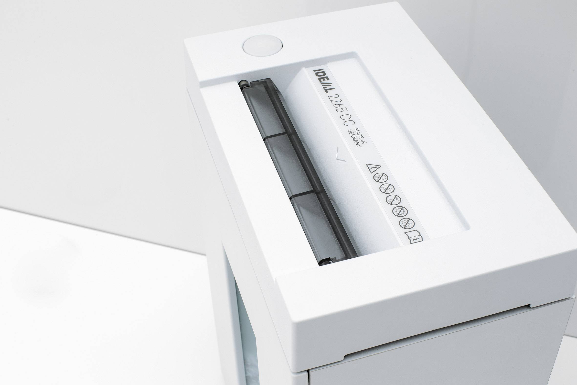 Ideal Office 2265 CC 3x25 Aktenvernichter 6 Blatt Partikelschnitt 3 x 25mm P-4 20l Vernichtet auch Büroklammern, Heftklammern