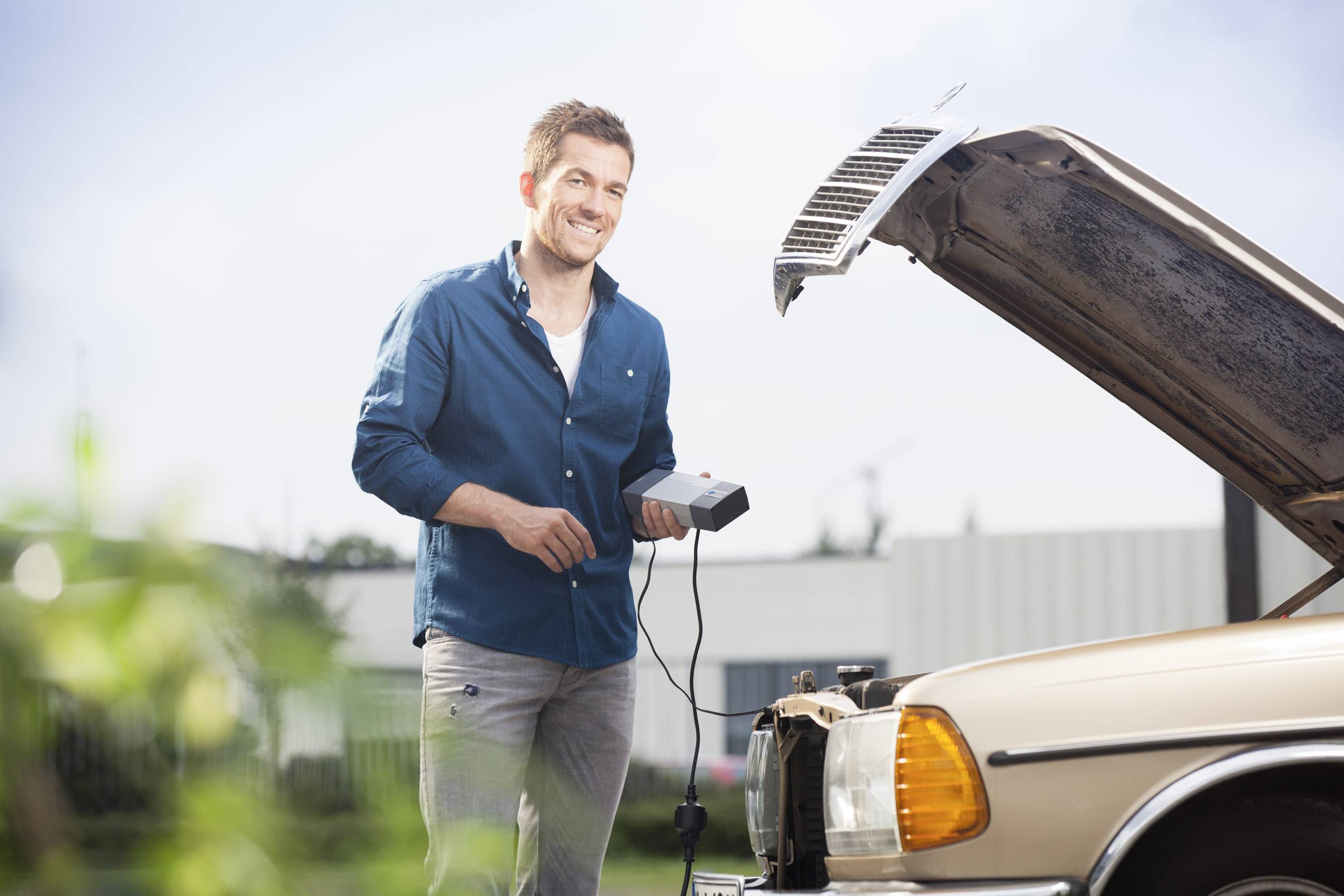 Dometic Group PerfectLCharge MCP1207 7A 9600000027 Automatikladegerät 12 V 4 A