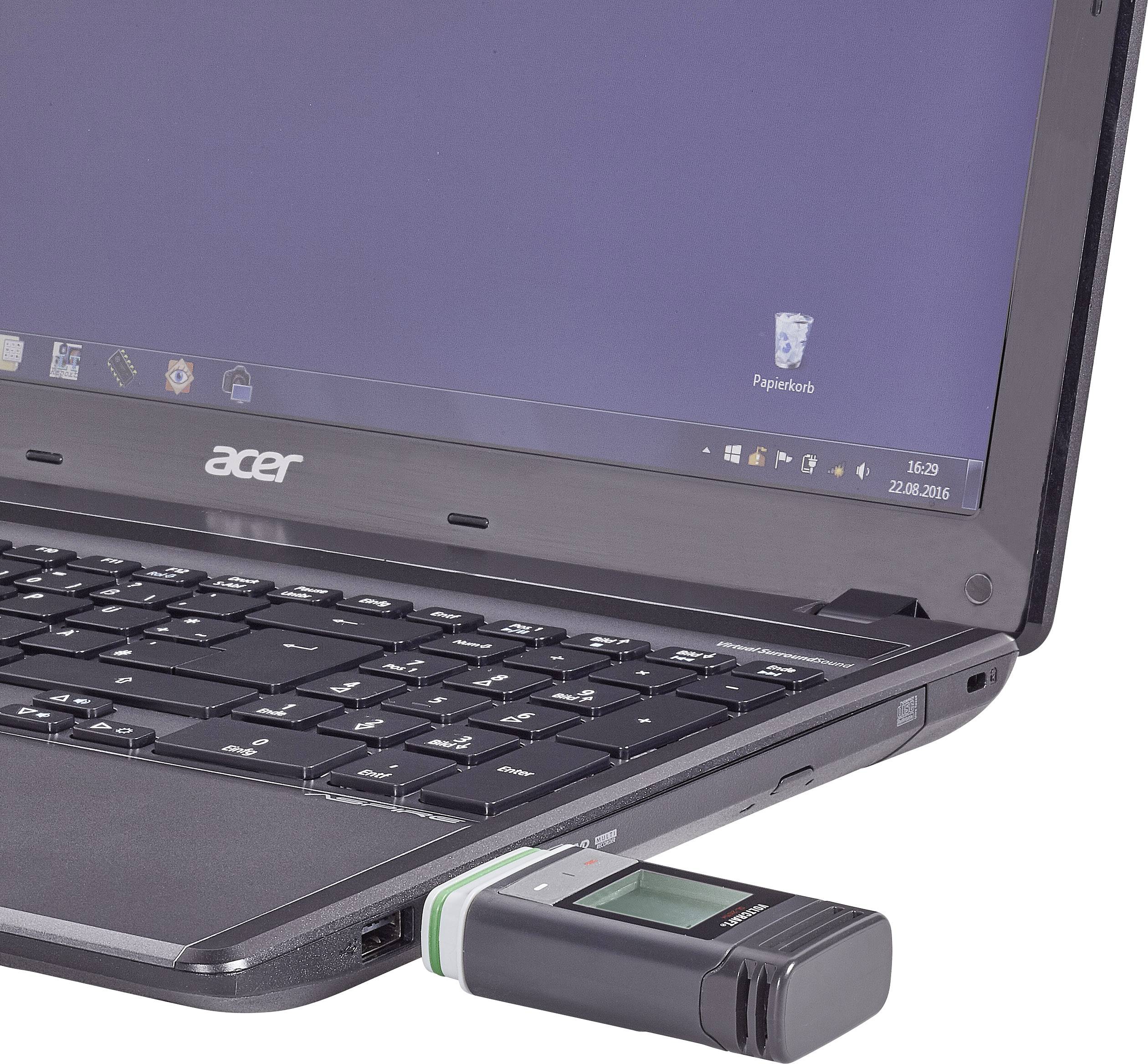 Ein schwarzer Laptop der Marke Acer, ausgestattet mit einem USB-Stick, wird mit einem geöffneten Bildschirminhalt dargestellt.