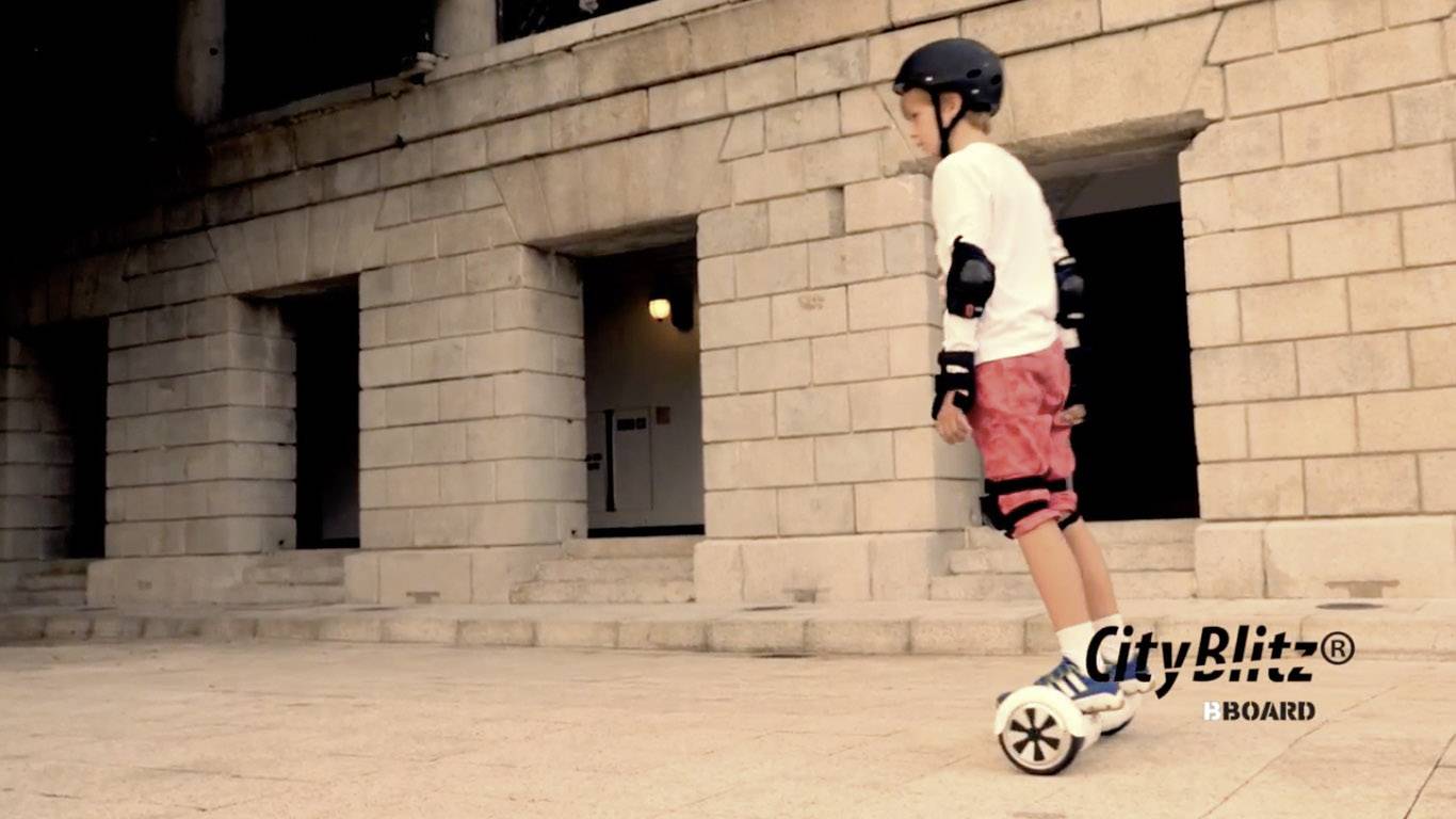 CityBlitz BBoard CB007W Hoverboard Weiß Li-Ion 36V 4.4Ah Funkfernsteuerung
