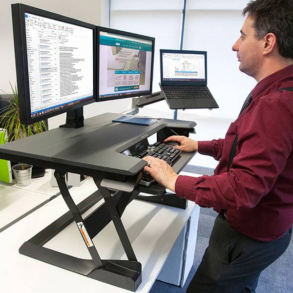 Ergotron WorkFit-T Sitz-Steh-Schreibtischaufsatz Höhen-Bereich: 38 cm (max) Schwarz
