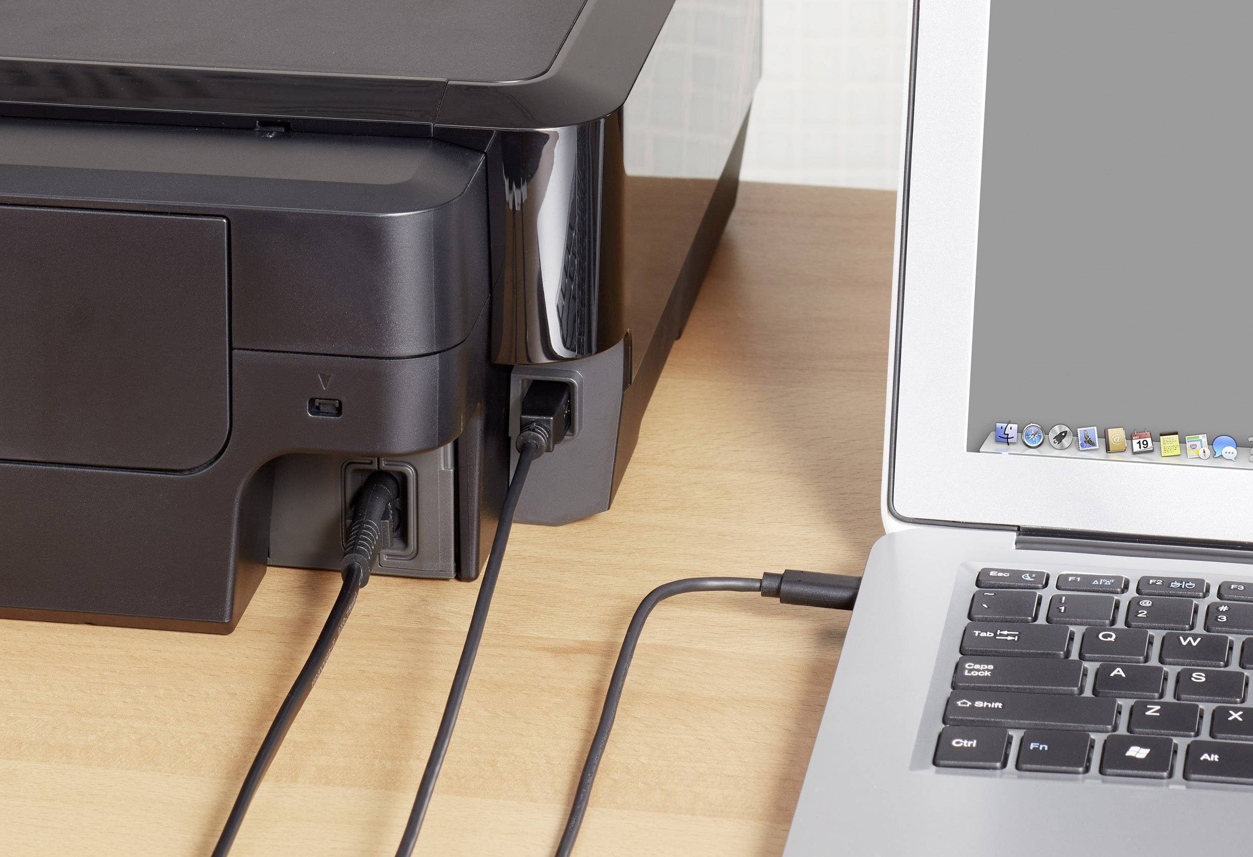 Renkforce USB 2.0 Anschlusskabel [1x USB-C™ Stecker - 1x USB 2.0 Stecker B] 1.50m Schwarz vergoldete Steckkontakte