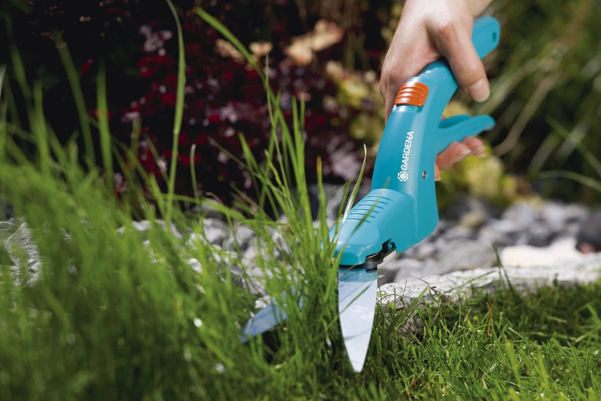 GARDENA 08730-30 Classic Grasschere Bypass