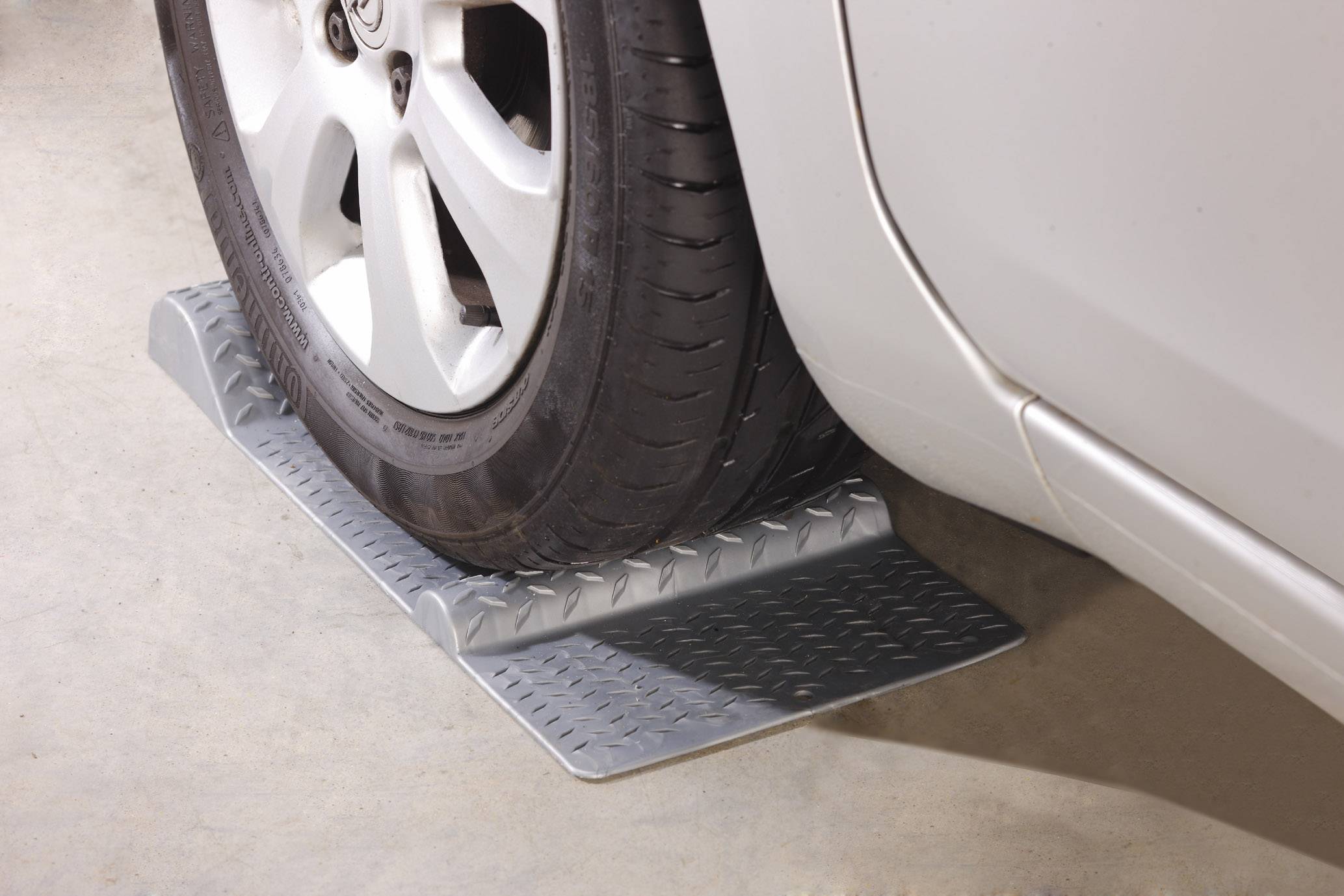 HP Autozubehör 10086 Autostopper/Parkhilfe (L x B x H) 52 x 25 x 5.5cm