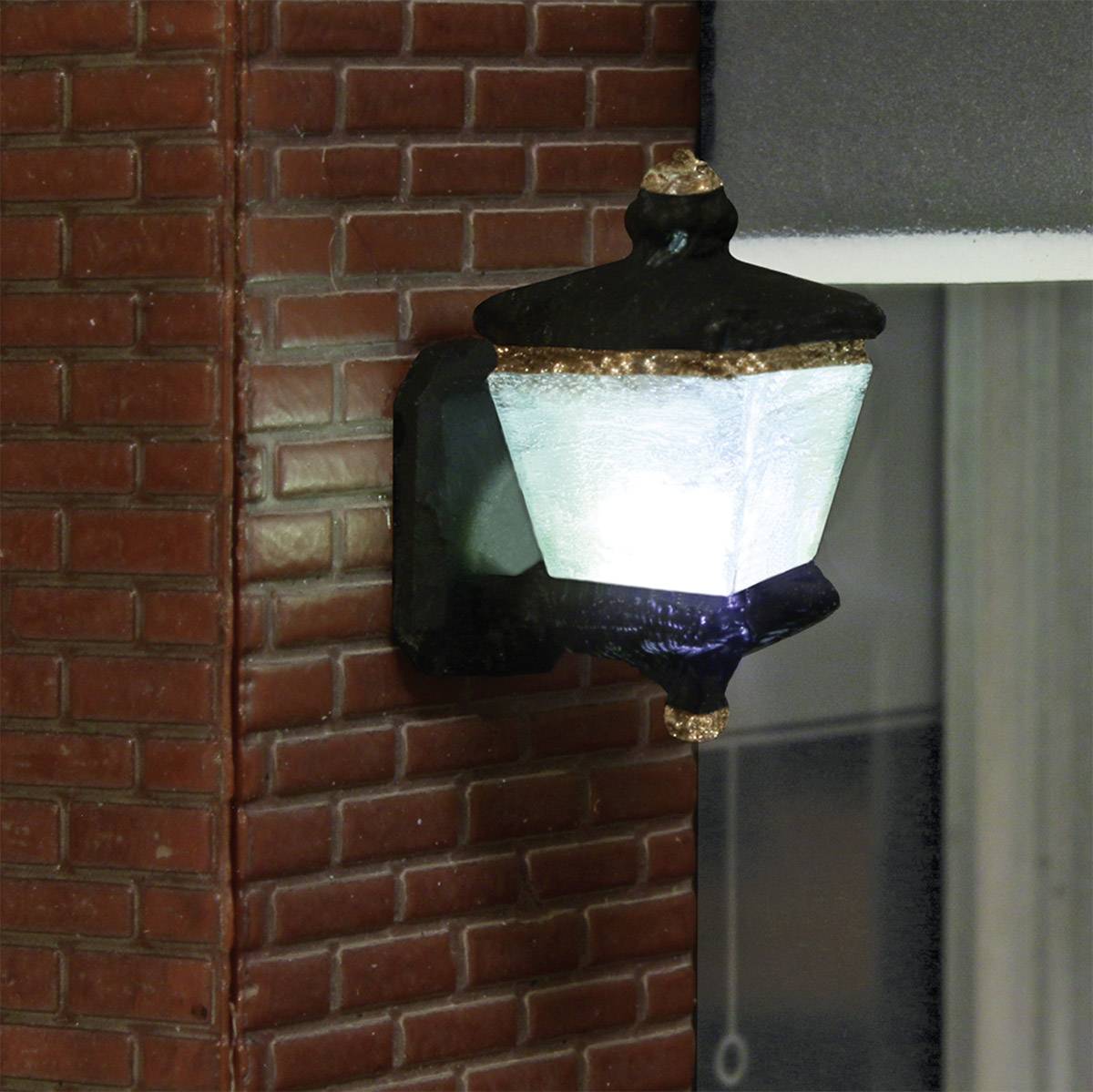 Woodland Scenics N Eingangsleuchte einfach Fertigmodell WJP5659 2St.