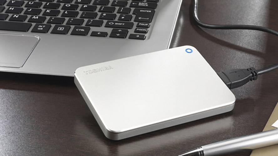 Toshiba  3 TB Externe Festplatte 6.35 cm (2.5 Zoll) USB 3.2 Gen 1 (USB 3.0) Silber (metallic) HDTW130EC3CA