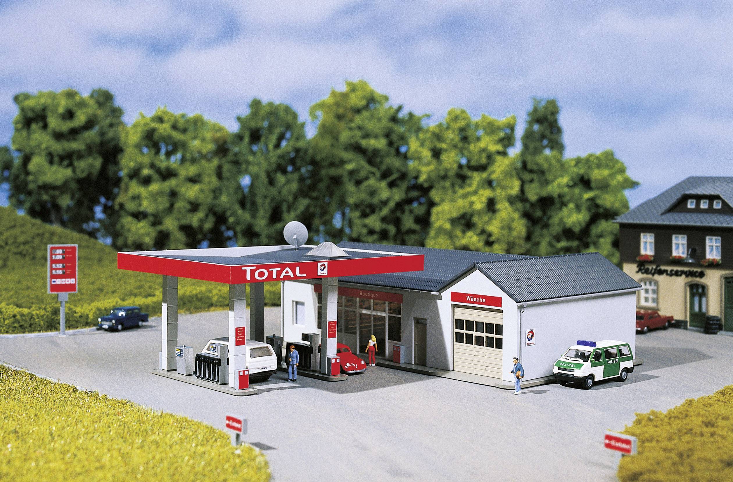 Auhagen 13320 TT Tankstelle