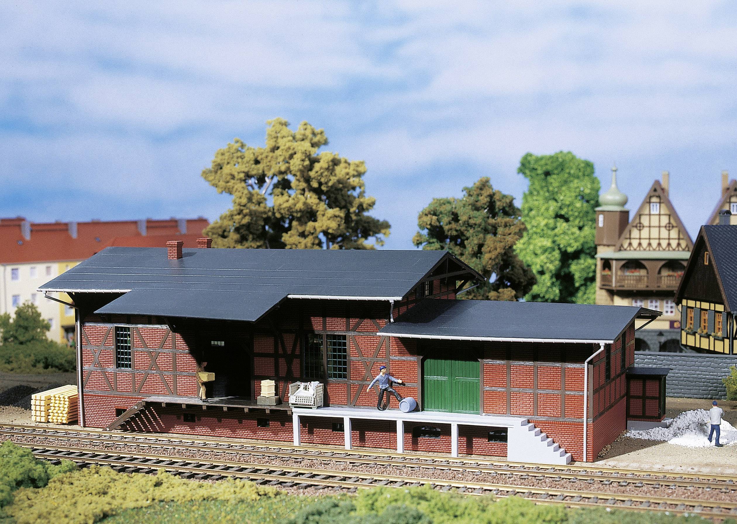 Auhagen 13322 TT Güterschuppen