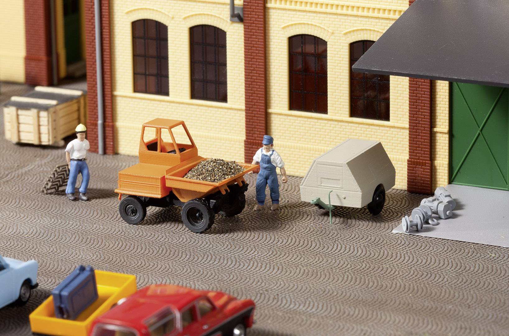 Auhagen 41641 H0 Dumper mit Kompressoranhänger Kunststoffmodell