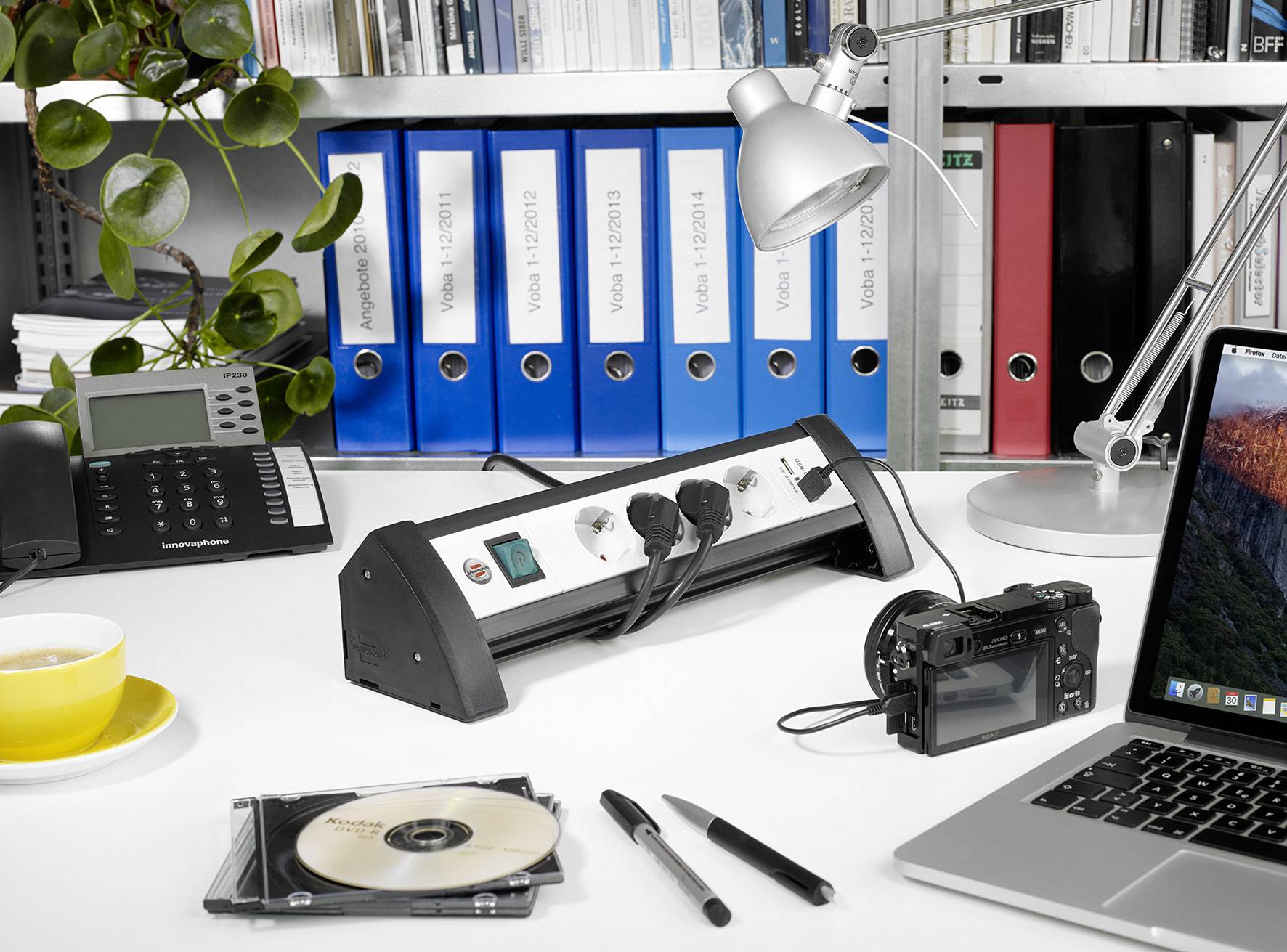 Brennenstuhl 1156250534 Steckdosenleiste mit Schalter 4fach Schutzkontakt 1St.