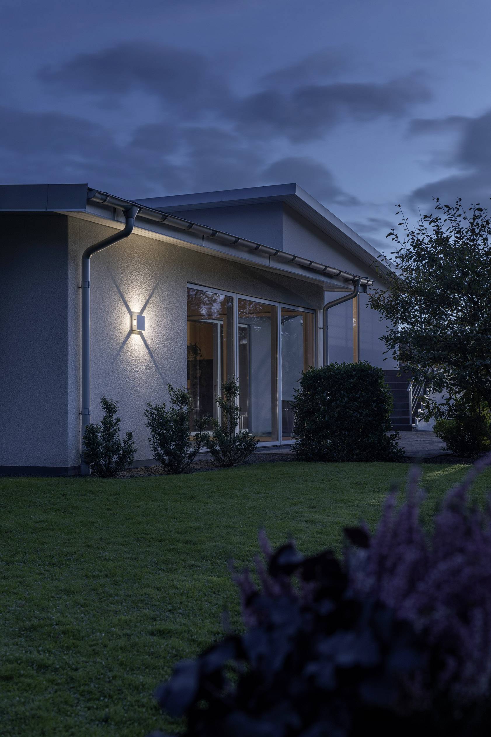 Konstsmide Cremona 7984-250 LED-Außenwandleuchte EEK: G (A - G) LED LED fest eingebaut 12 W Weiß