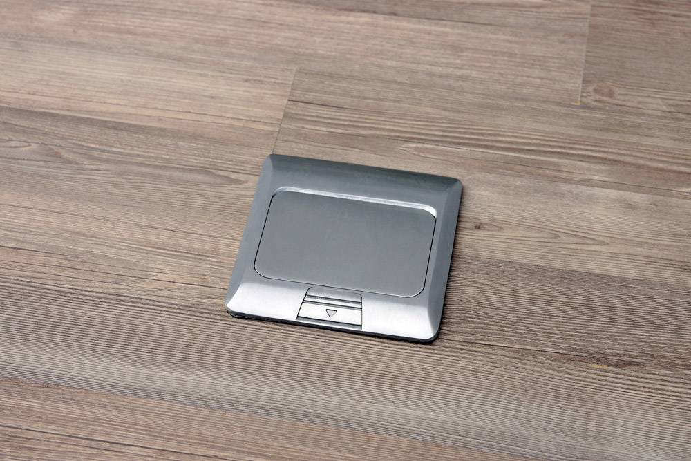 LEDmaxx 105626 1fach Fußboden-Einbausteckdose mit Cat5 Buchse IP20 Aluminium