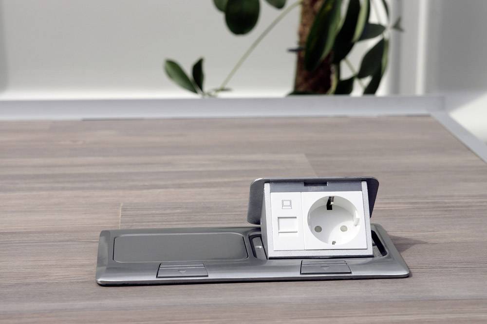 LEDmaxx 105627 2fach Fußboden-Einbausteckdose mit Cat5 Buchse, erhöhter Berührungsschutz Aluminium