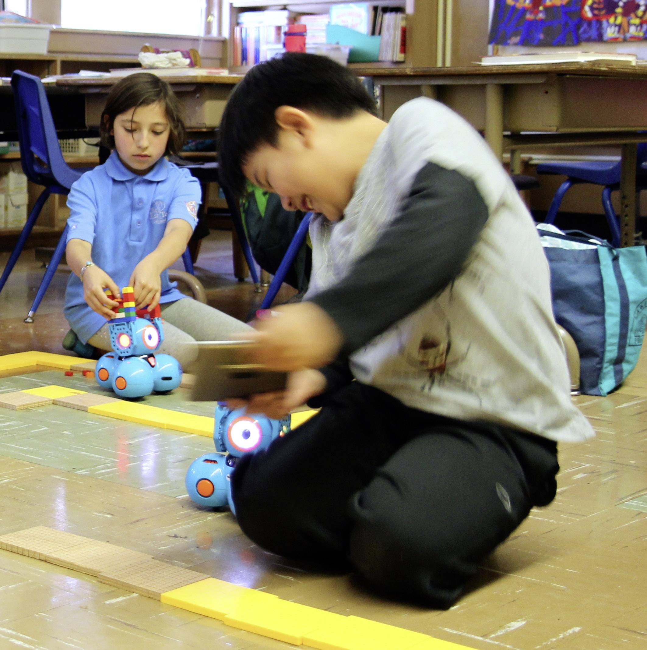 Wonder Workshop Dash Spielzeug-Roboter