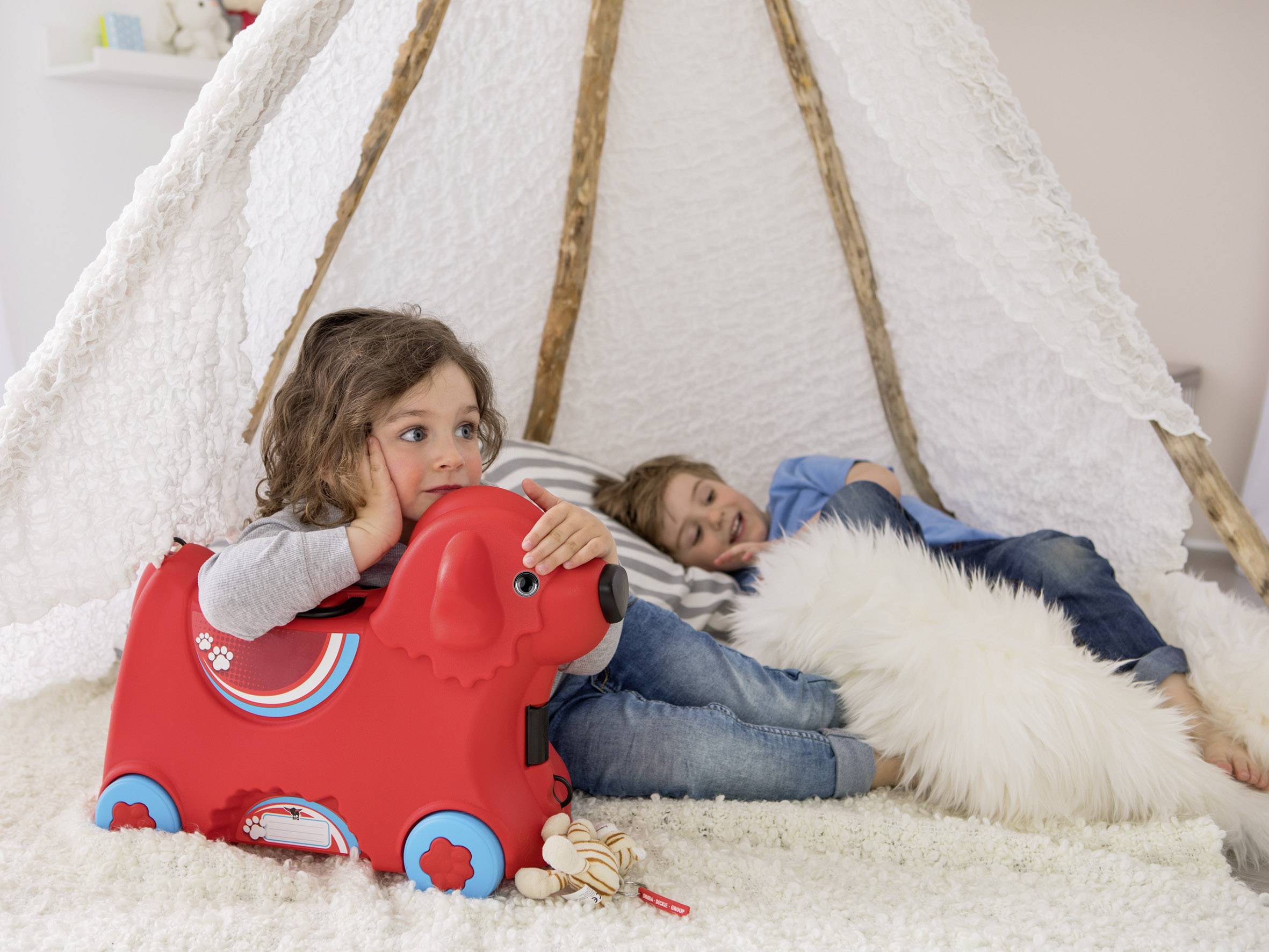 BIG-Bobby-Trolley Rot