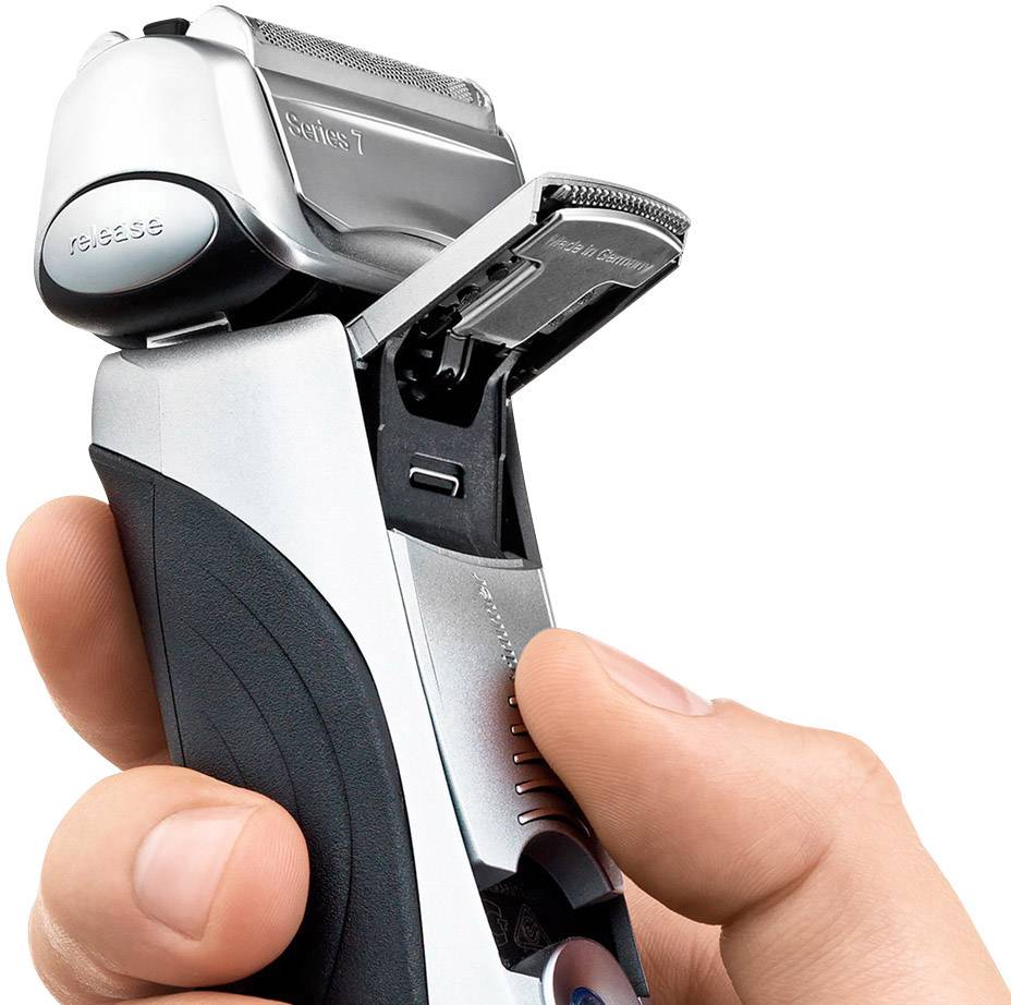Braun Series 7 7899cc + CCR2 Folienrasierer Silber, Schwarz