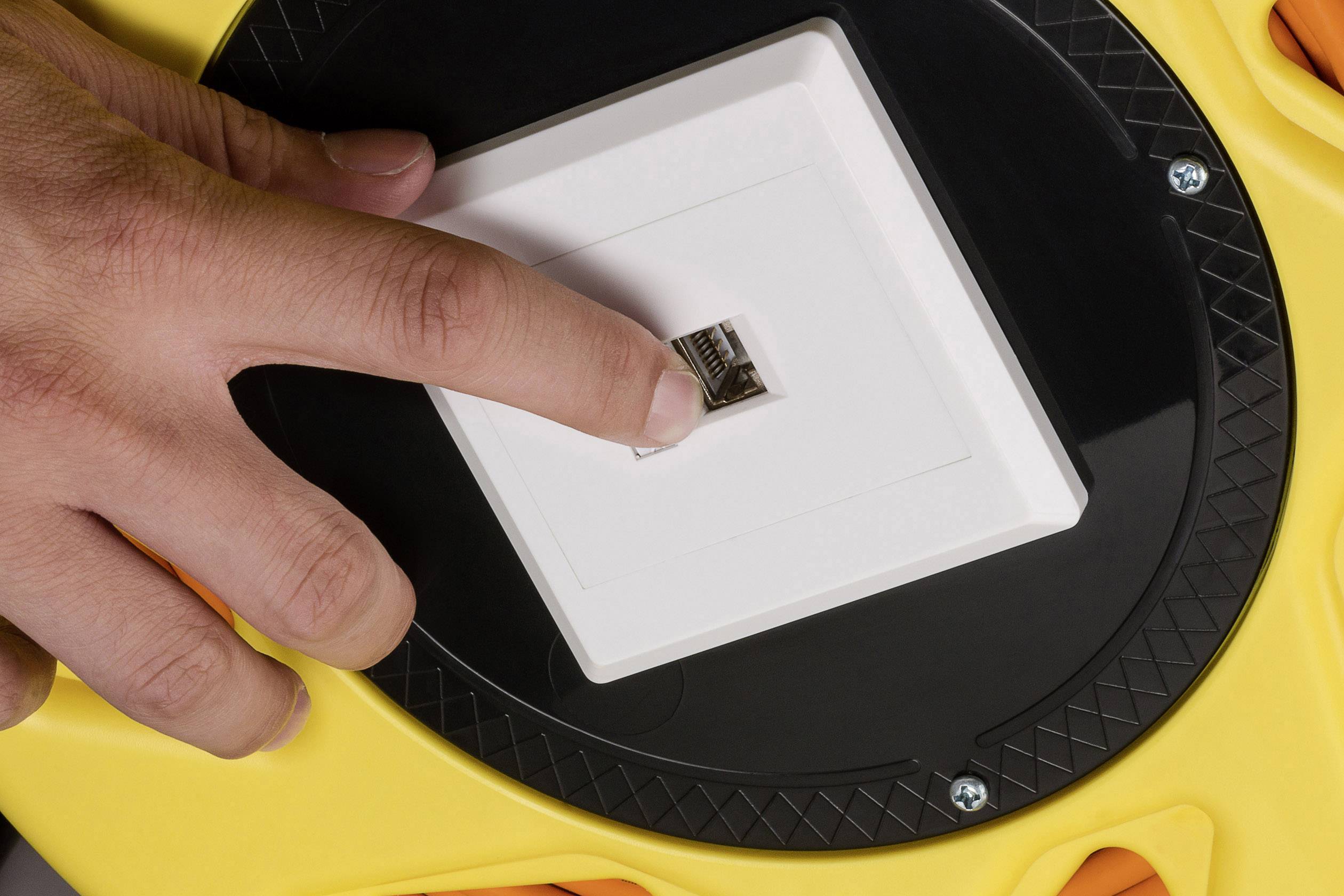 Goobay RJ45 Netzwerk Kabeltrommel S/FTP 50.00 m Orange