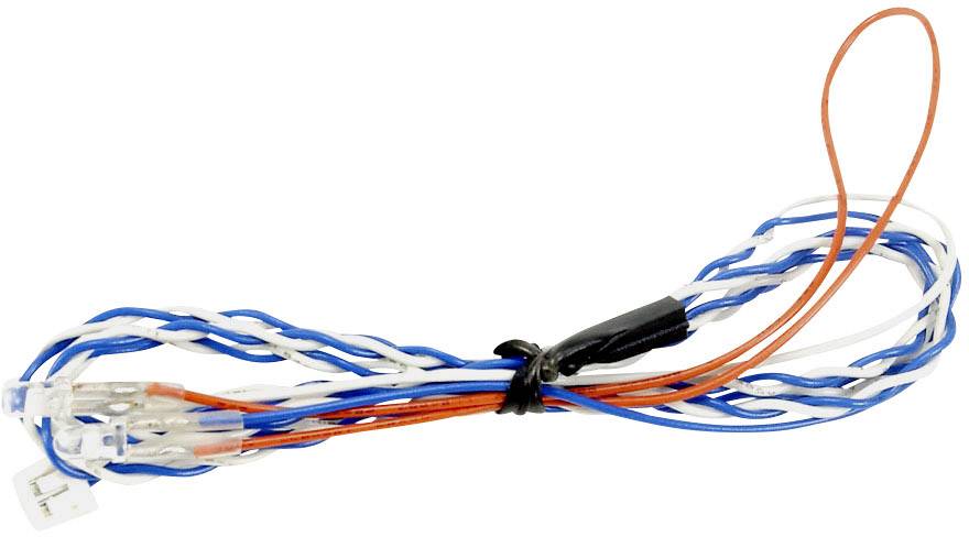 Mehrfarbige verdrillte Elektrokabel mit Steckverbindungen, gebündelt durch Kabelbinder, auf weißem Hintergrund.