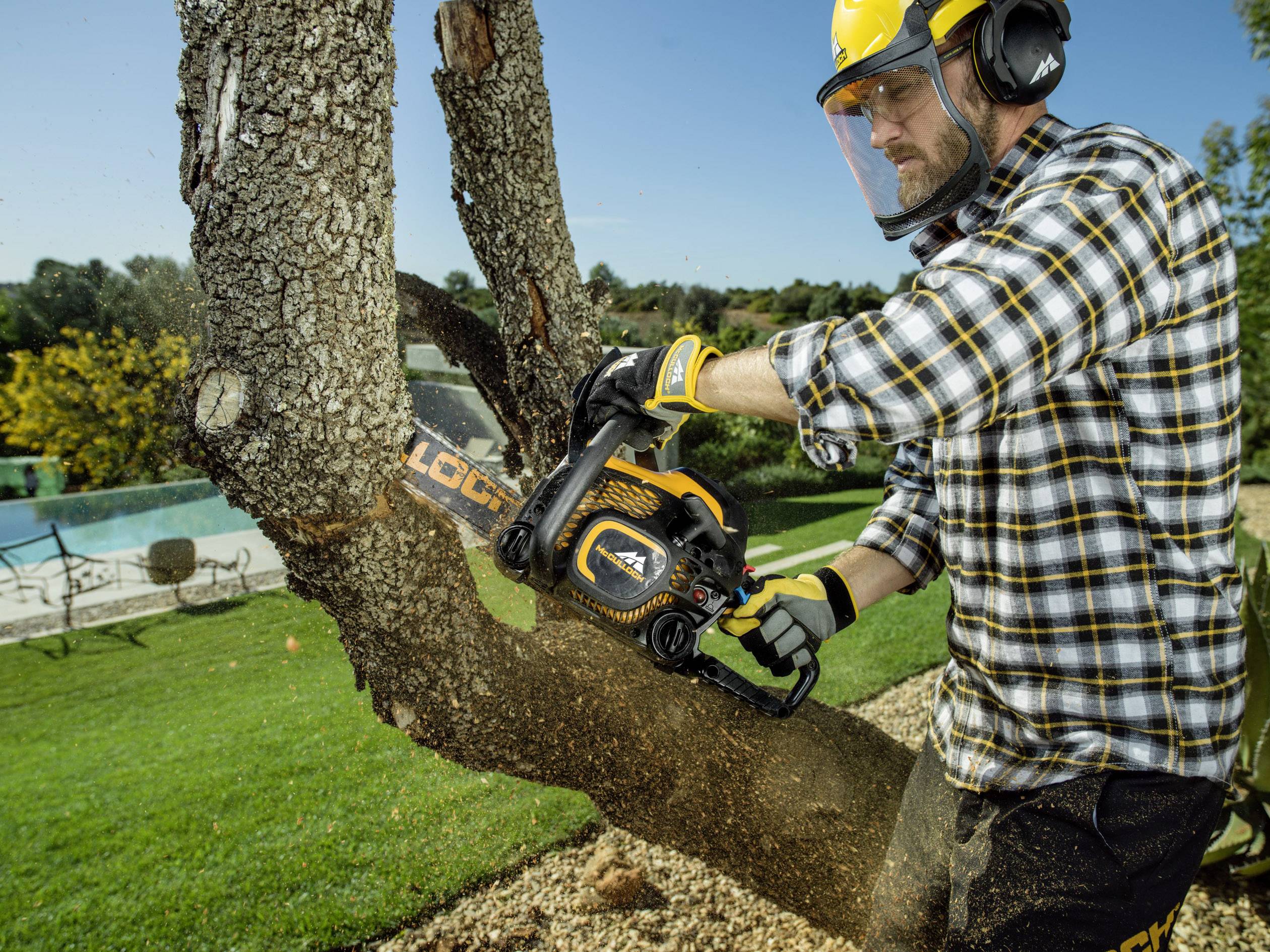 McCulloch CS50S Benzin Kettensäge 2.1kW Schwertlänge 450mm