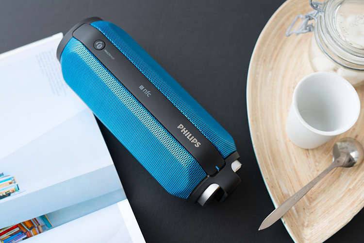 Philips BT6600A/12 Bluetooth® Lautsprecher NFC, spritzwassergeschützt Blau