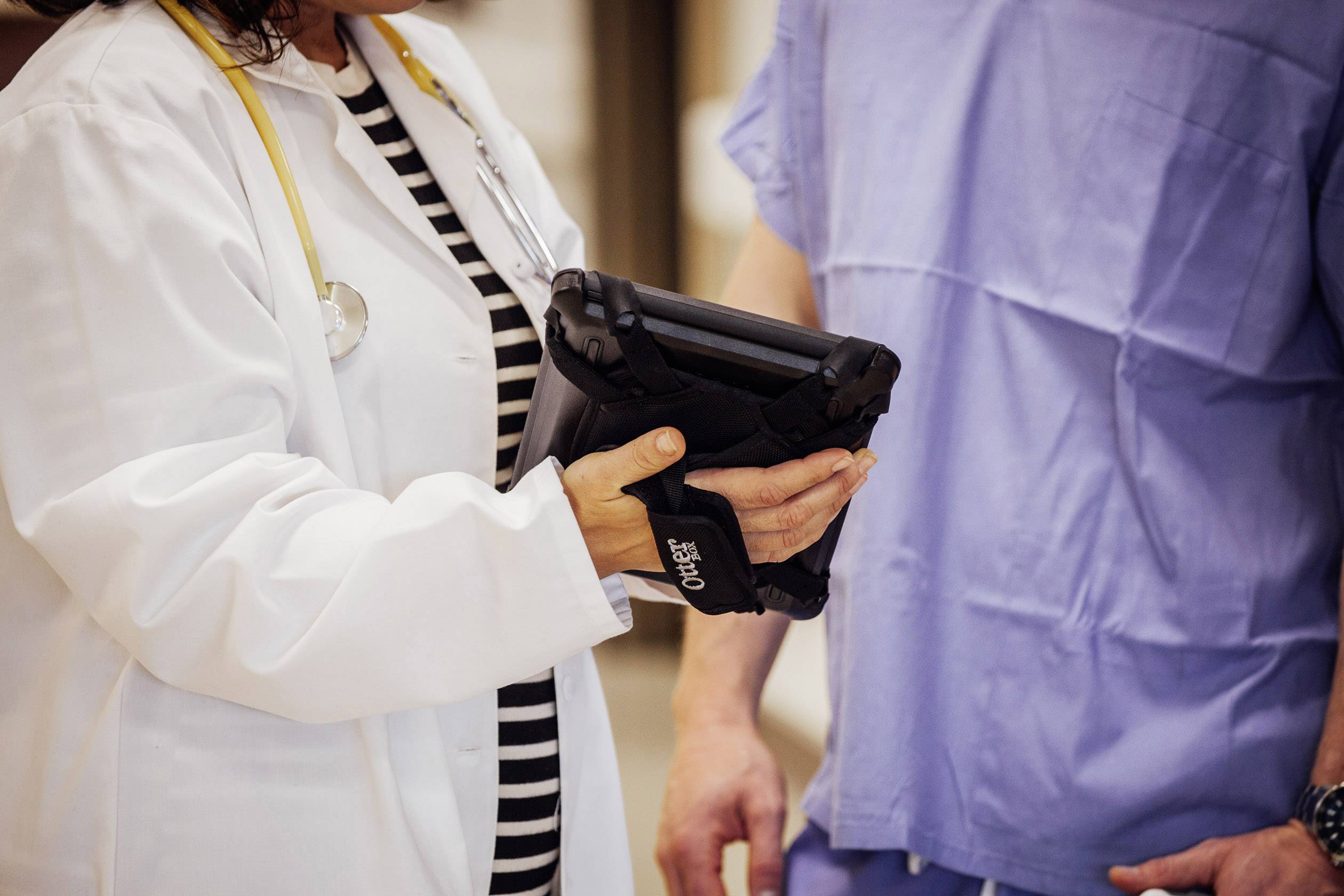 Otterbox Utility Latch II 7 - 8 Tablet-Halterung 17,8 cm (7") - 20,3 cm (8")