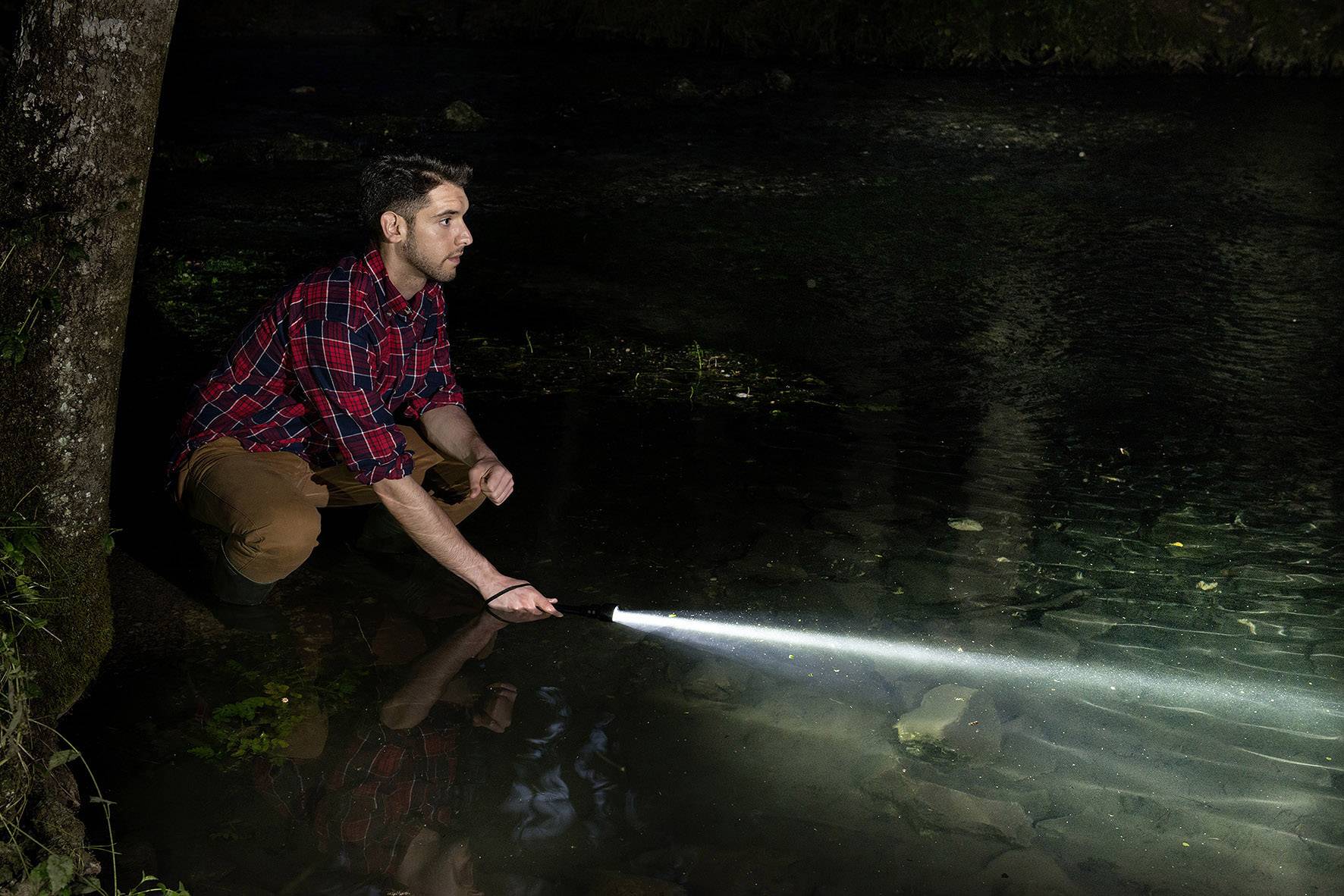 Brennenstuhl LuxPremium TL 700AF LED Taschenlampe mit Handschlaufe akkubetrieben 700 lm 4 h 789 g