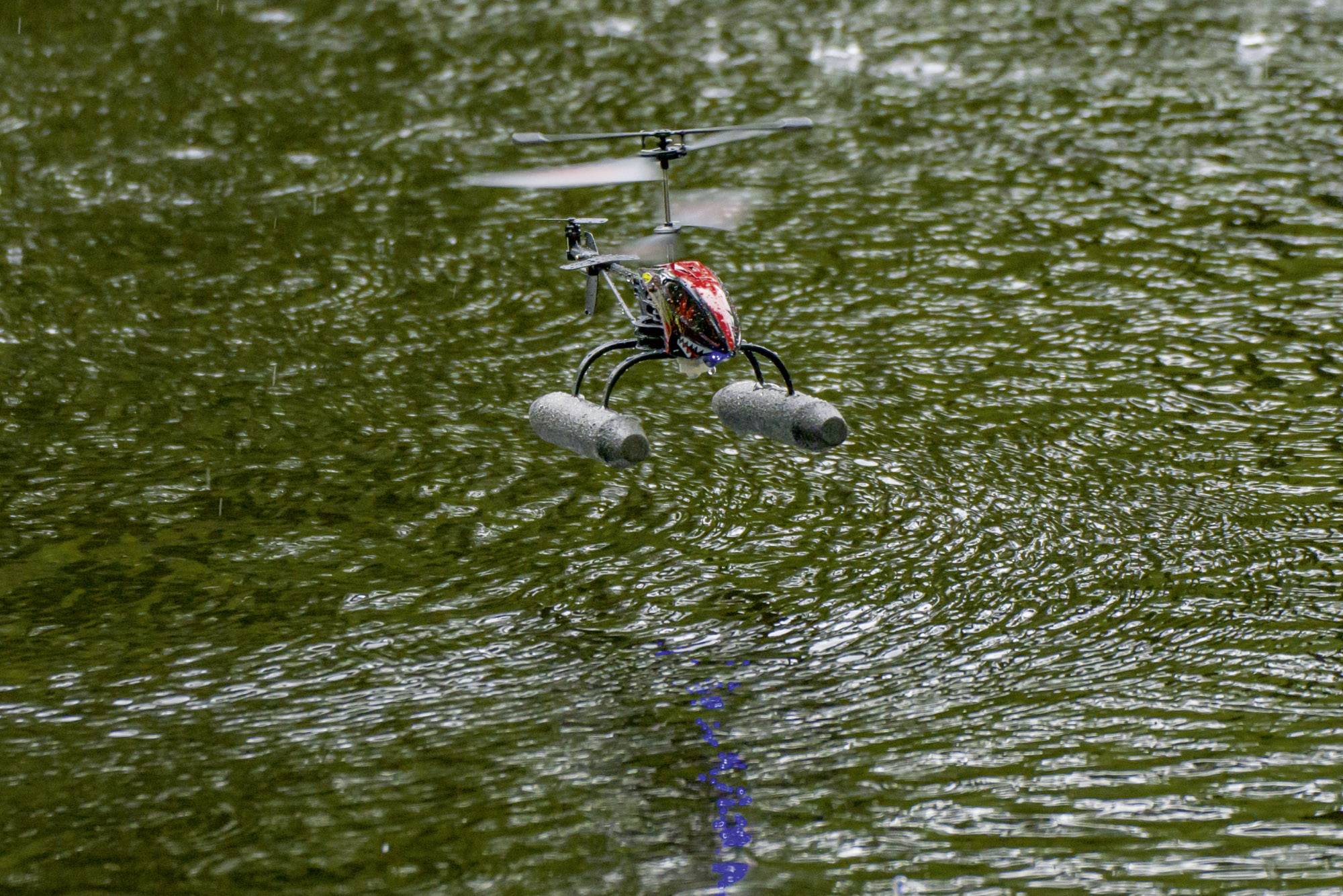 Carson RC Sport Easy Tyrann 235 Waterbeast RC Einsteiger Hubschrauber RtF