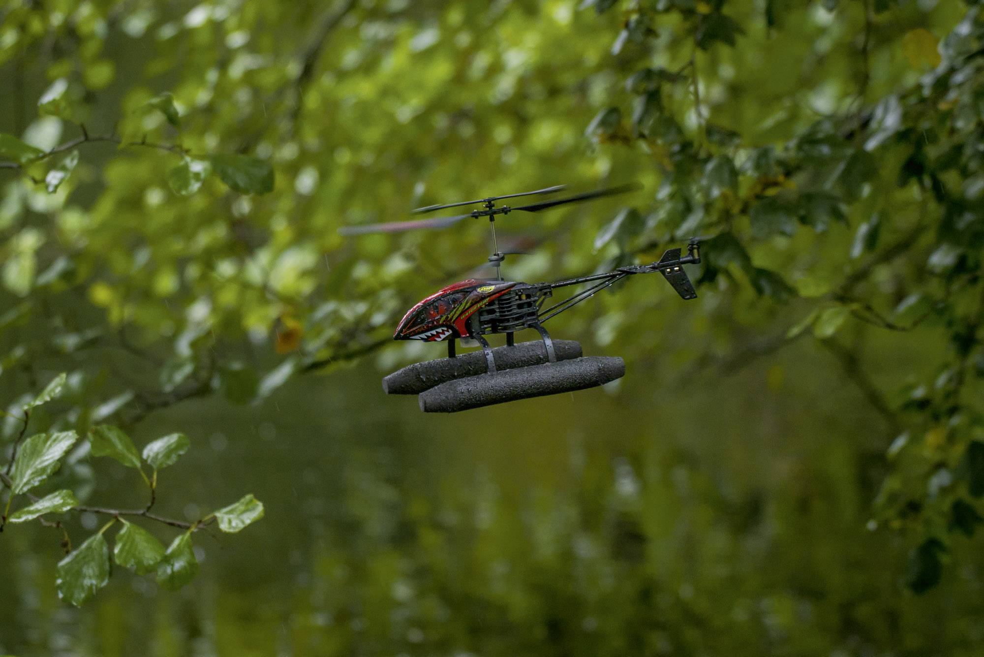 Carson RC Sport Easy Tyrann 235 Waterbeast RC Einsteiger Hubschrauber RtF