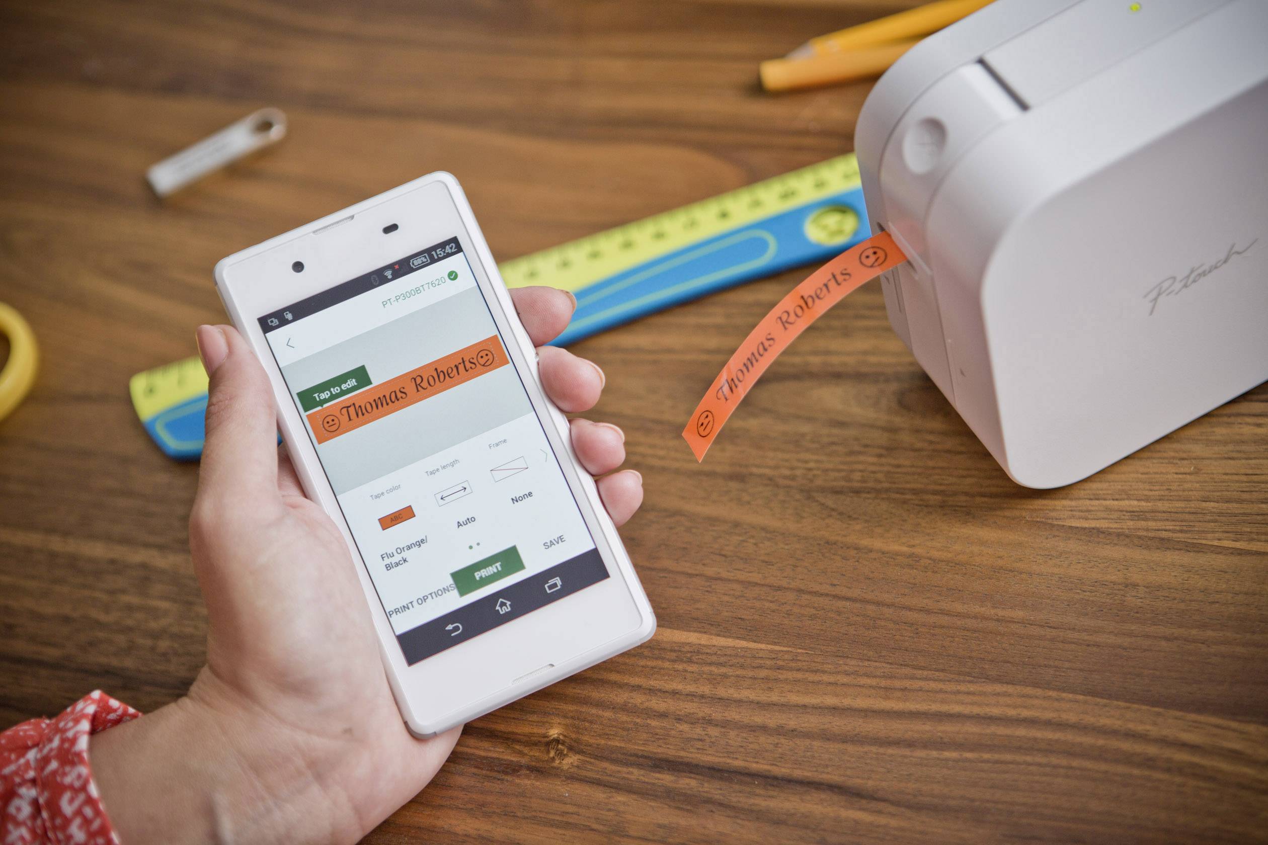 Brother P-touch P300BT Cube Bluetooth Beschriftungsgerät