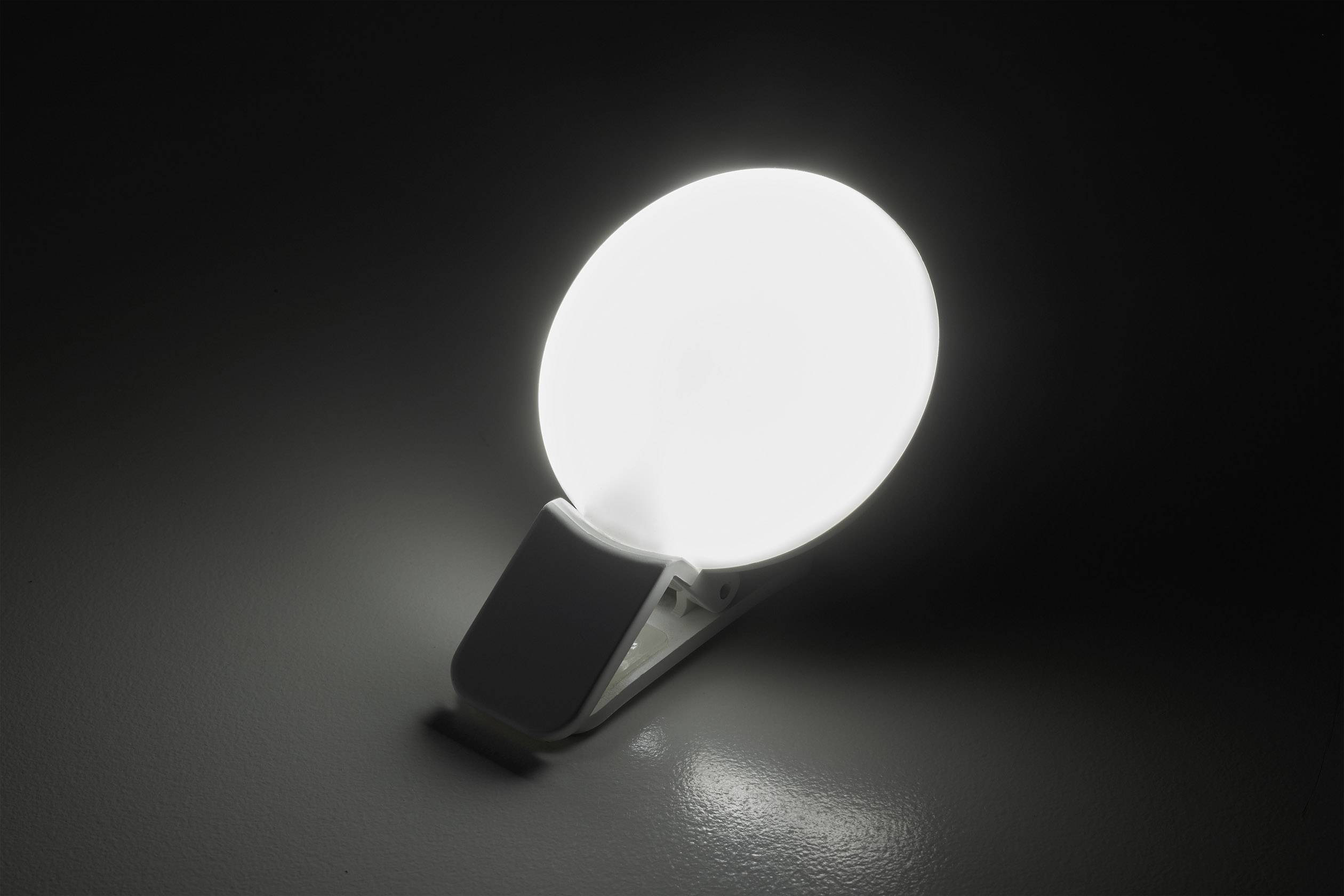 Selfie Light Basetech   1 St.