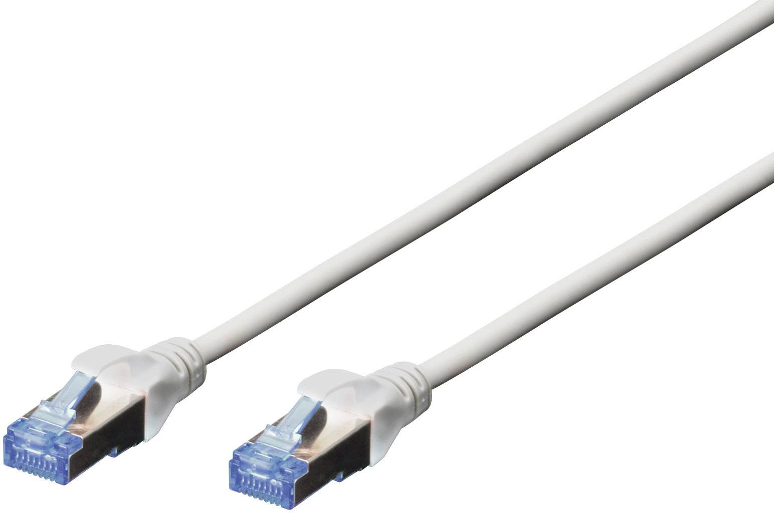 Netzwerkkabel mit zwei RJ45-Steckern, typischerweise zur Verbindung von Computern mit einem Router oder Switch verwendet.
