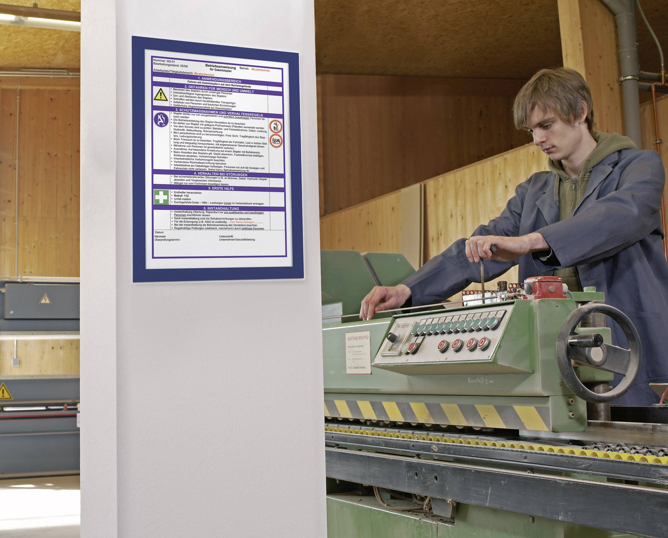 Durable DURAFRAME® A4, selbstklebender Informationsrahmen, Grün 10er Set