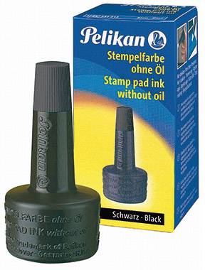 Schwarze Stempelfarbe von Pelikan, ohne Öl, in einer Flasche und einer Box.