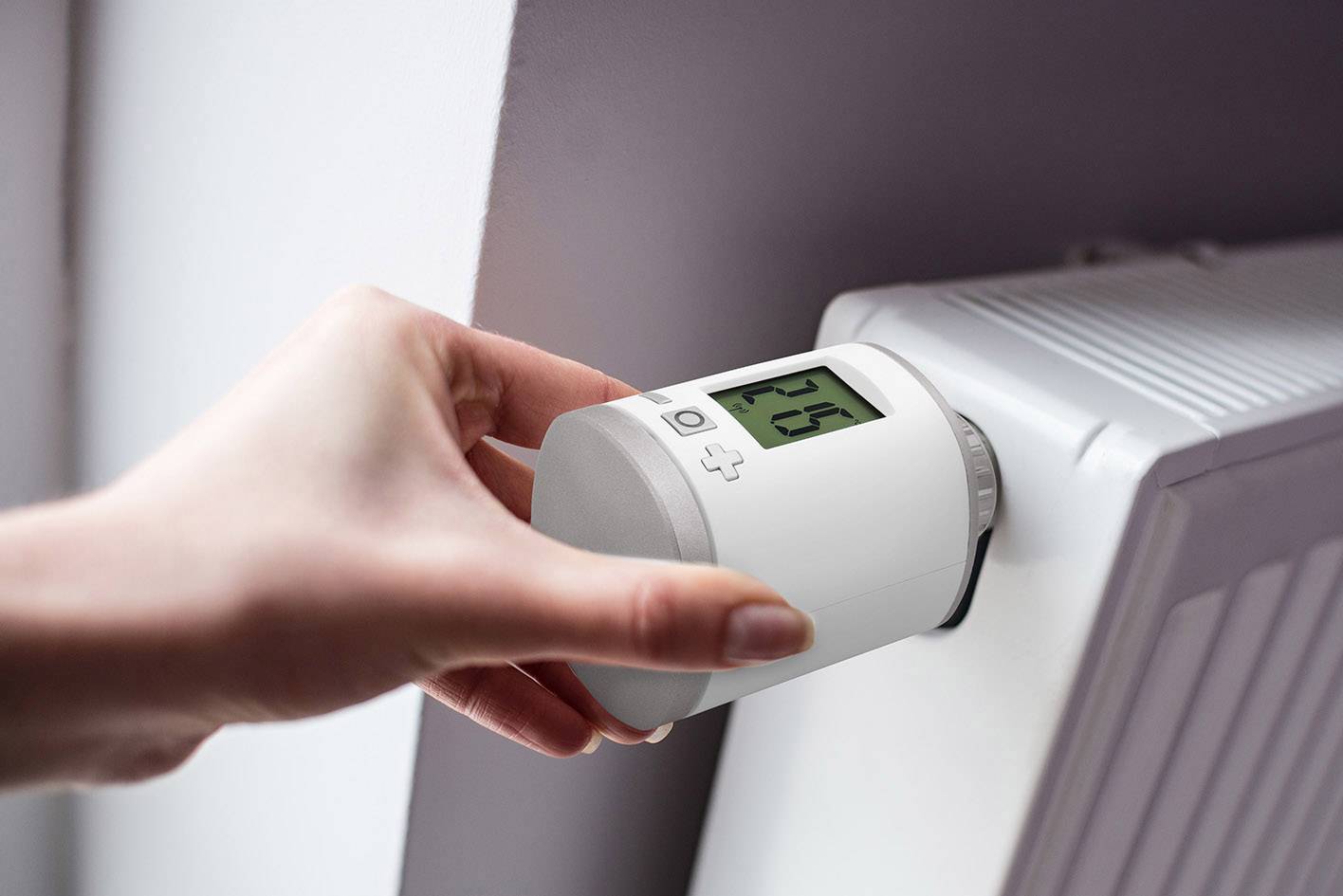 Eurotronic 700043 Spirit Z-Wave Plus Funk-Heizkörperthermostat elektronisch