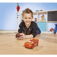 Dickie Toys 203081000 RC Cars 3 Lightning McQueen Single Drive 1:32 RC Einsteiger Modellauto Elektro Straßenmodell Dickie Toys 203081000 RC Cars 3 Lightning McQueen Single Drive 1:32 RC Einsteiger Modellauto Elektro Straßenmodell