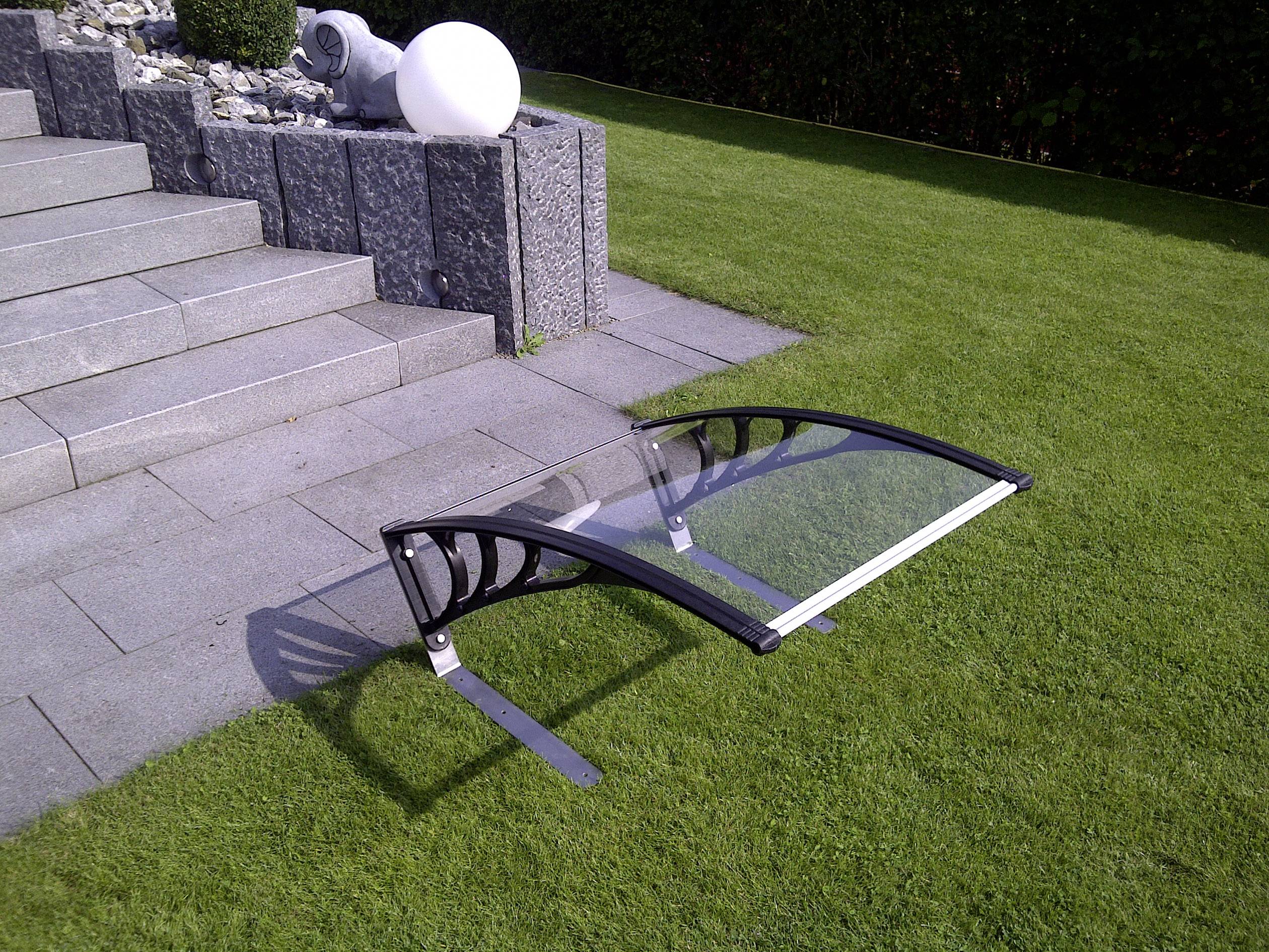 Working Robots D325 Garage Passend für Marke: Husqvarna, Gardena, Stihl, Stiga, Wolf Garten, Mtd, Alko, Efco, Solo, Bosch