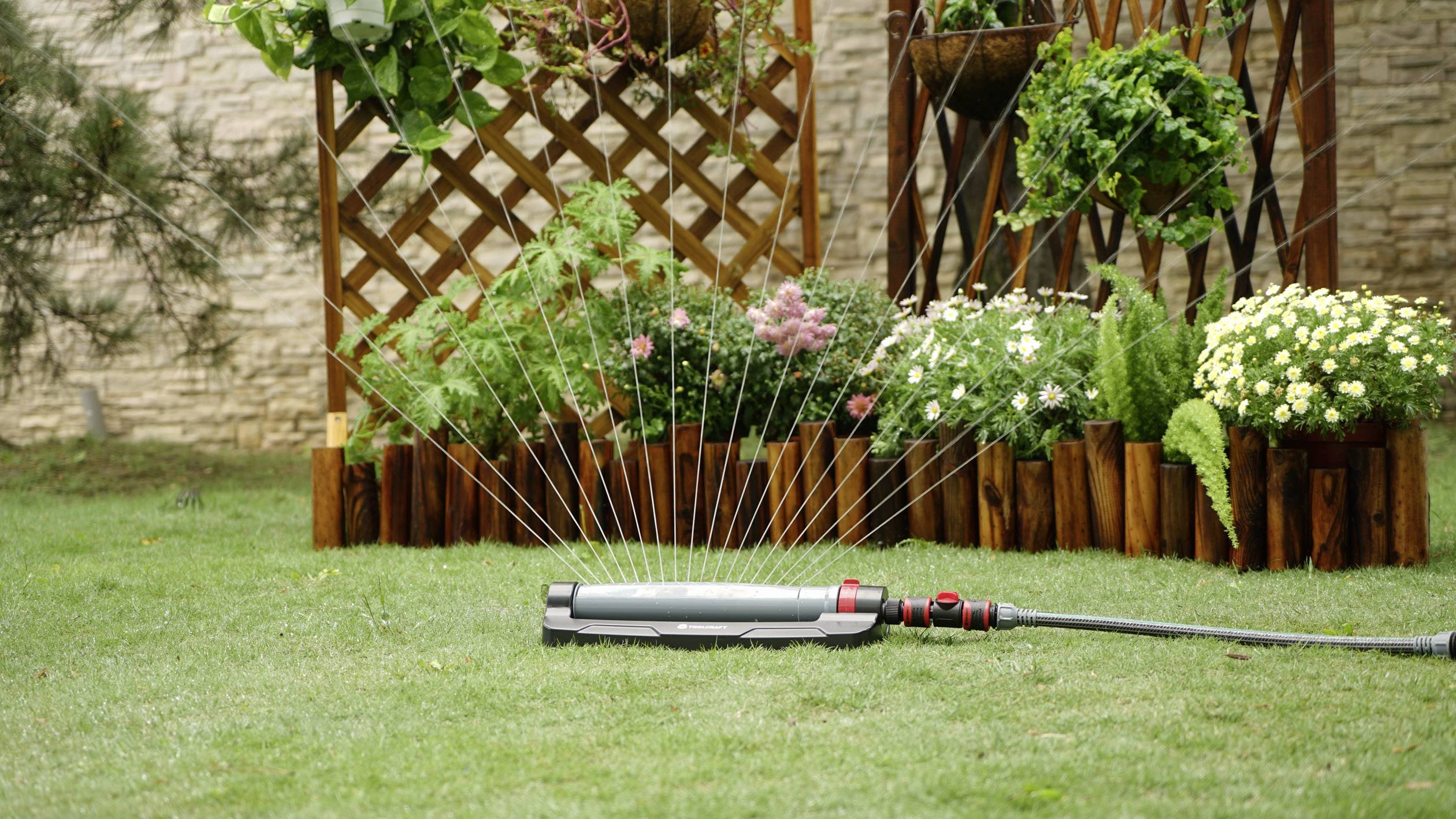 TOOLCRAFT 1561111 Viereckregner 418m² (max.)