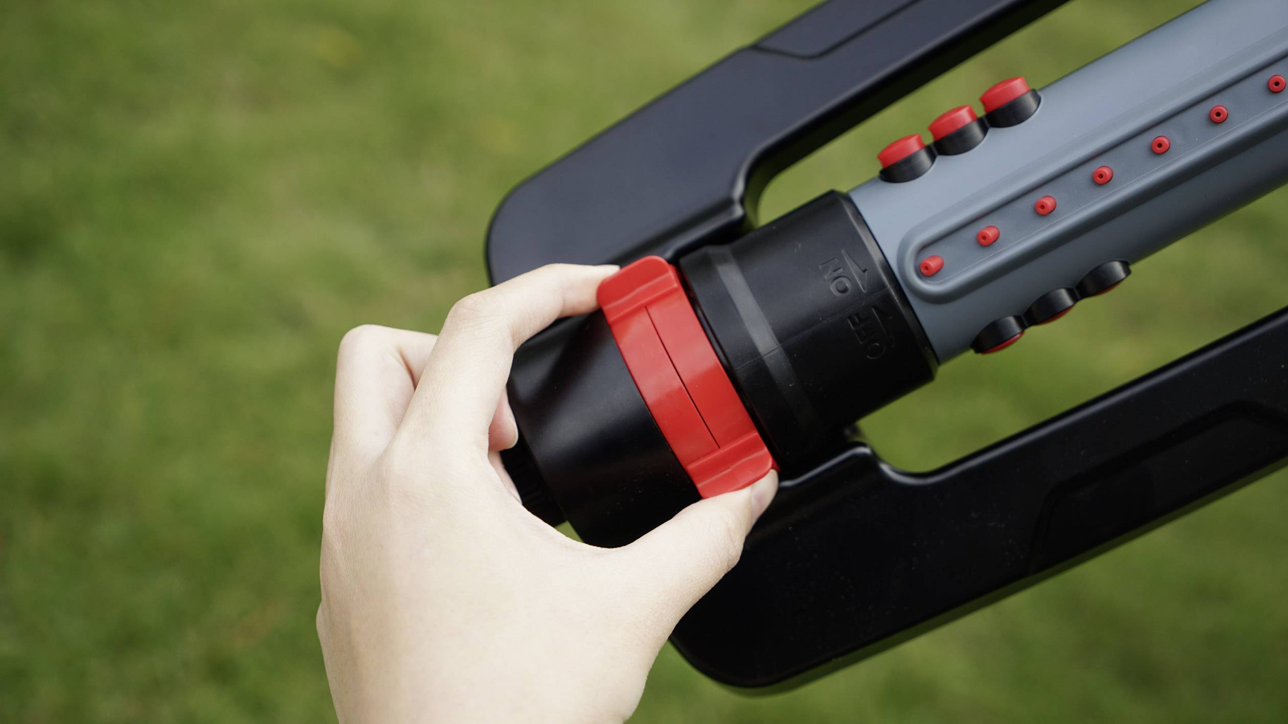 TOOLCRAFT 1561112 Viereckregner 418 m² (max.)