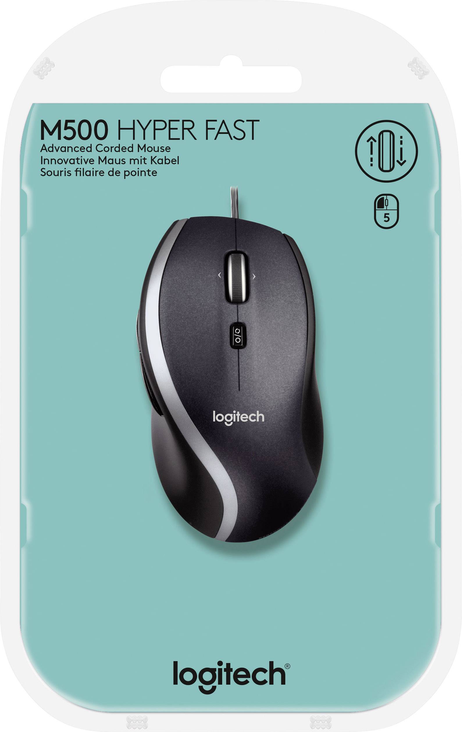 Eine Logitech M500 kabelgebundene Maus in der Verpackung. Beschriftung betont 'Hyper Fast' Scrollen mit fünf Tasten verfügbar.