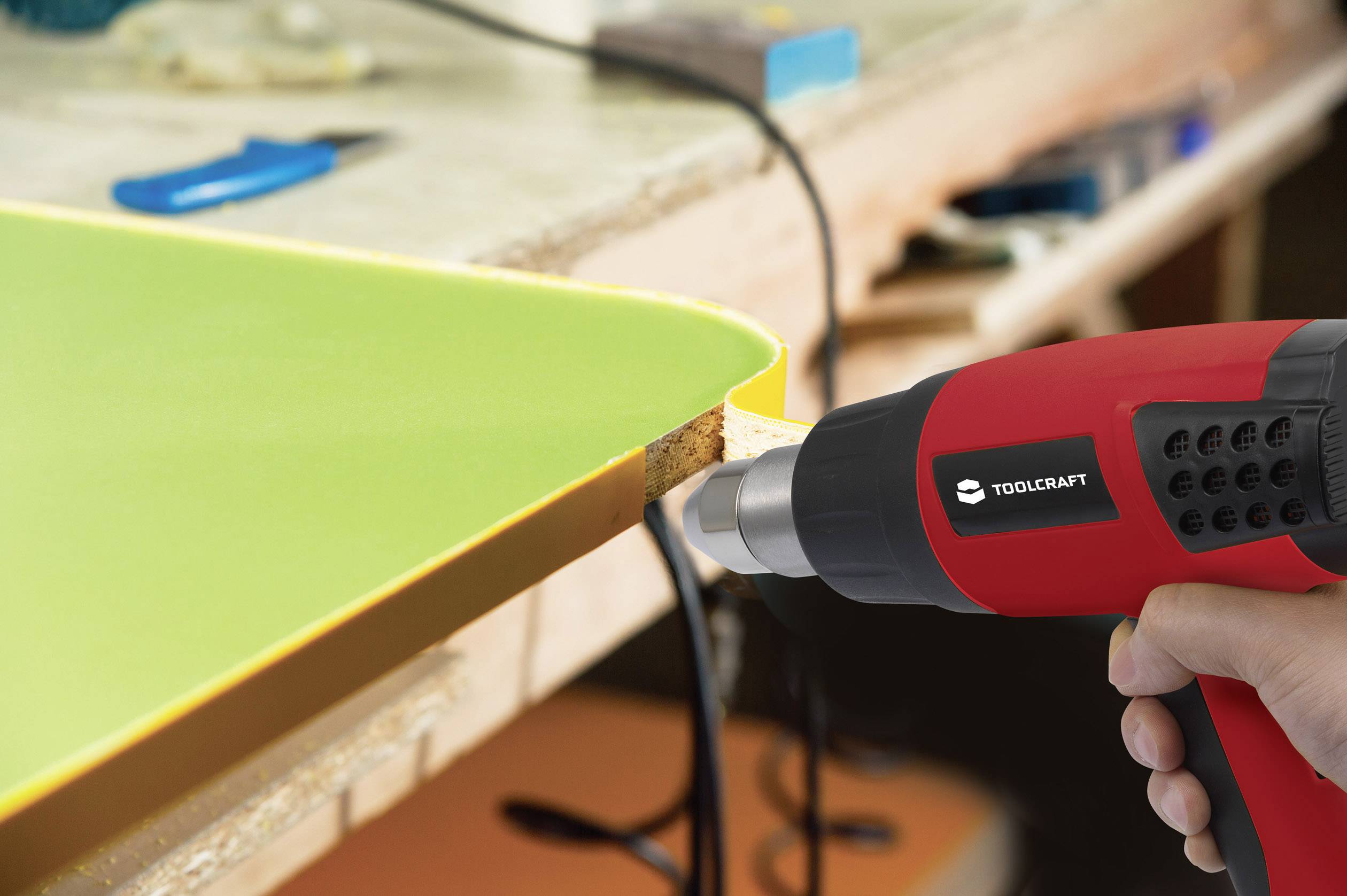 TOOLCRAFT 1582584  Heißluftgebläse inkl. Zubehör, inkl. Koffer 2000 W