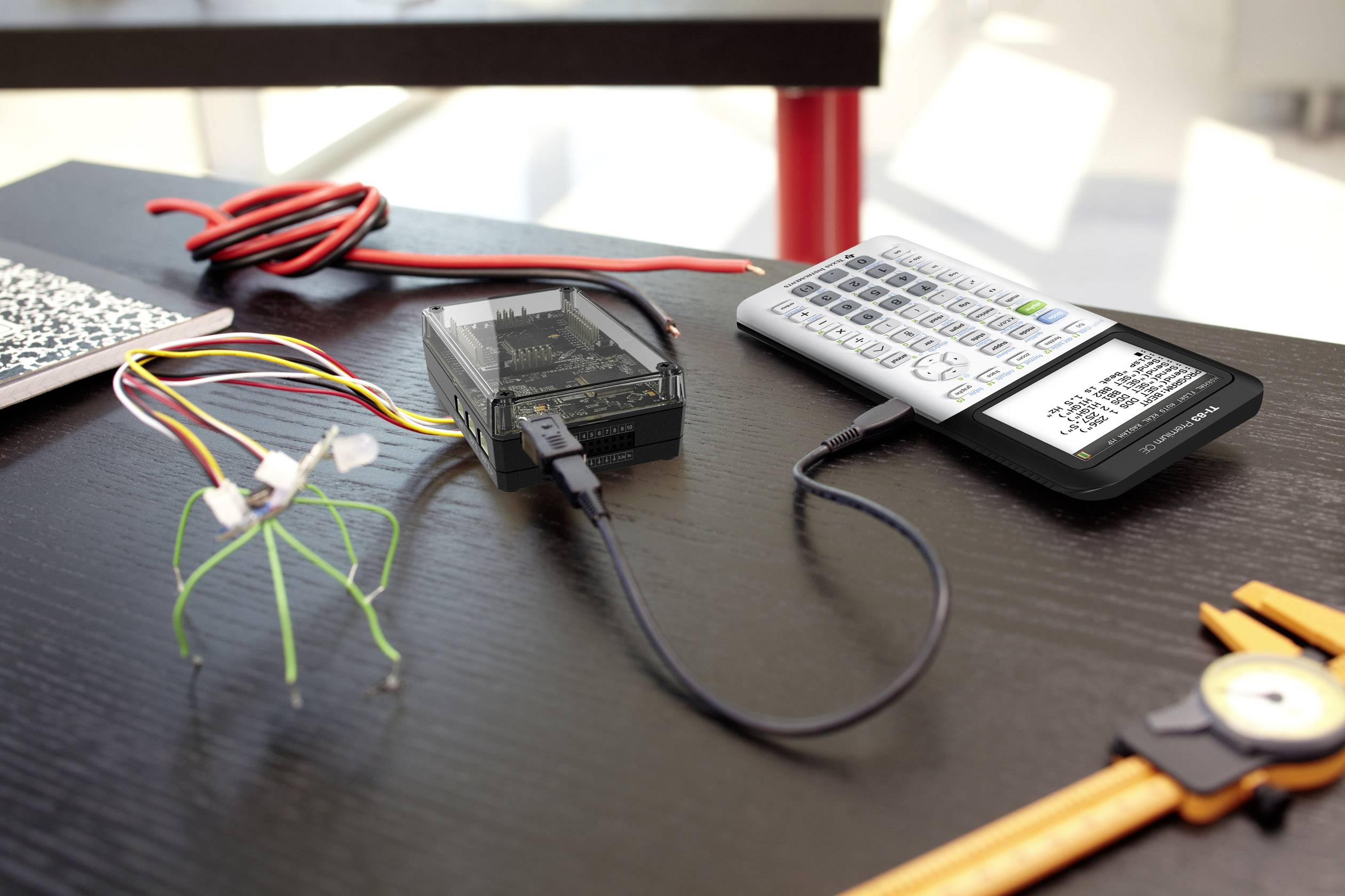 Texas Instruments TI-Innovator™ Hub Programmierbares I/O-Modul