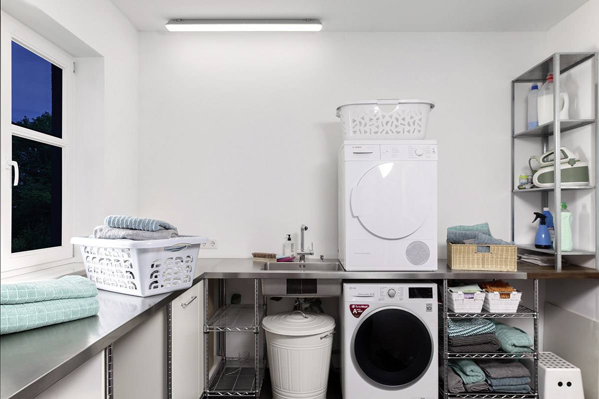 LEDVANCE SUBMARINE Integrated (EU) L LED-Feuchtraum-Wannenleuchte 48W