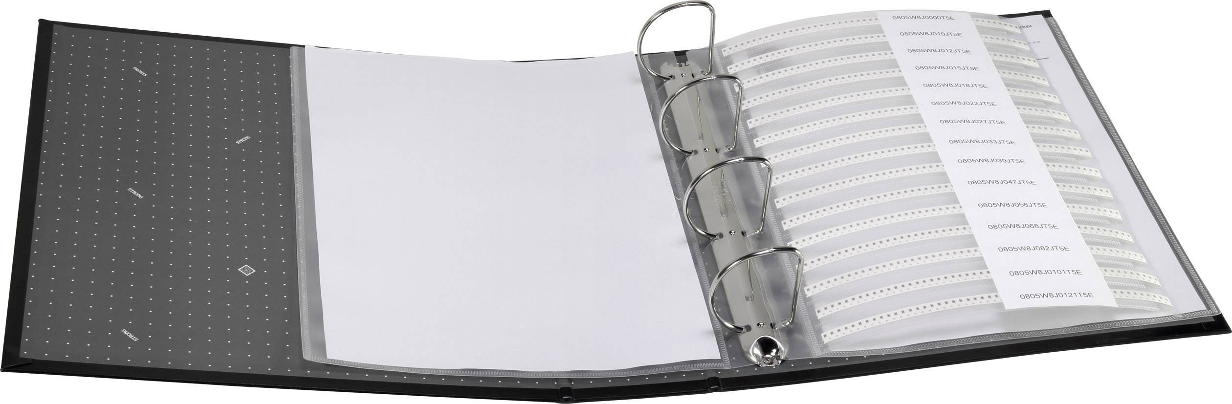 Ein geöffneter Ordner mit Ringmechanik, der Seiten mit Beschriftungen und kleinen elektronischen Komponenten enthält.