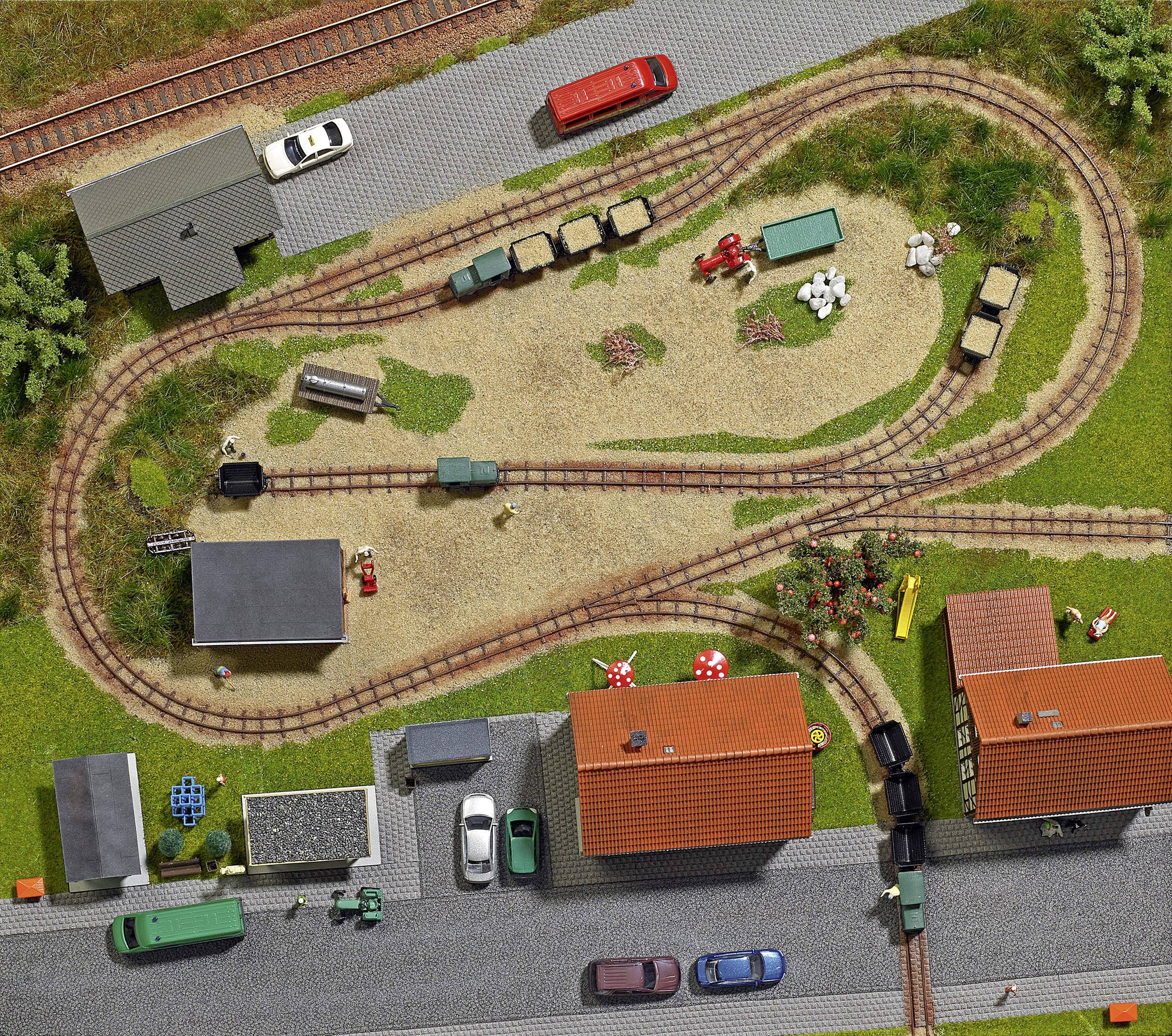 Busch Feldbahn 8070 N Feldbahn-Set (ohne Antrieb) Fertigmodell