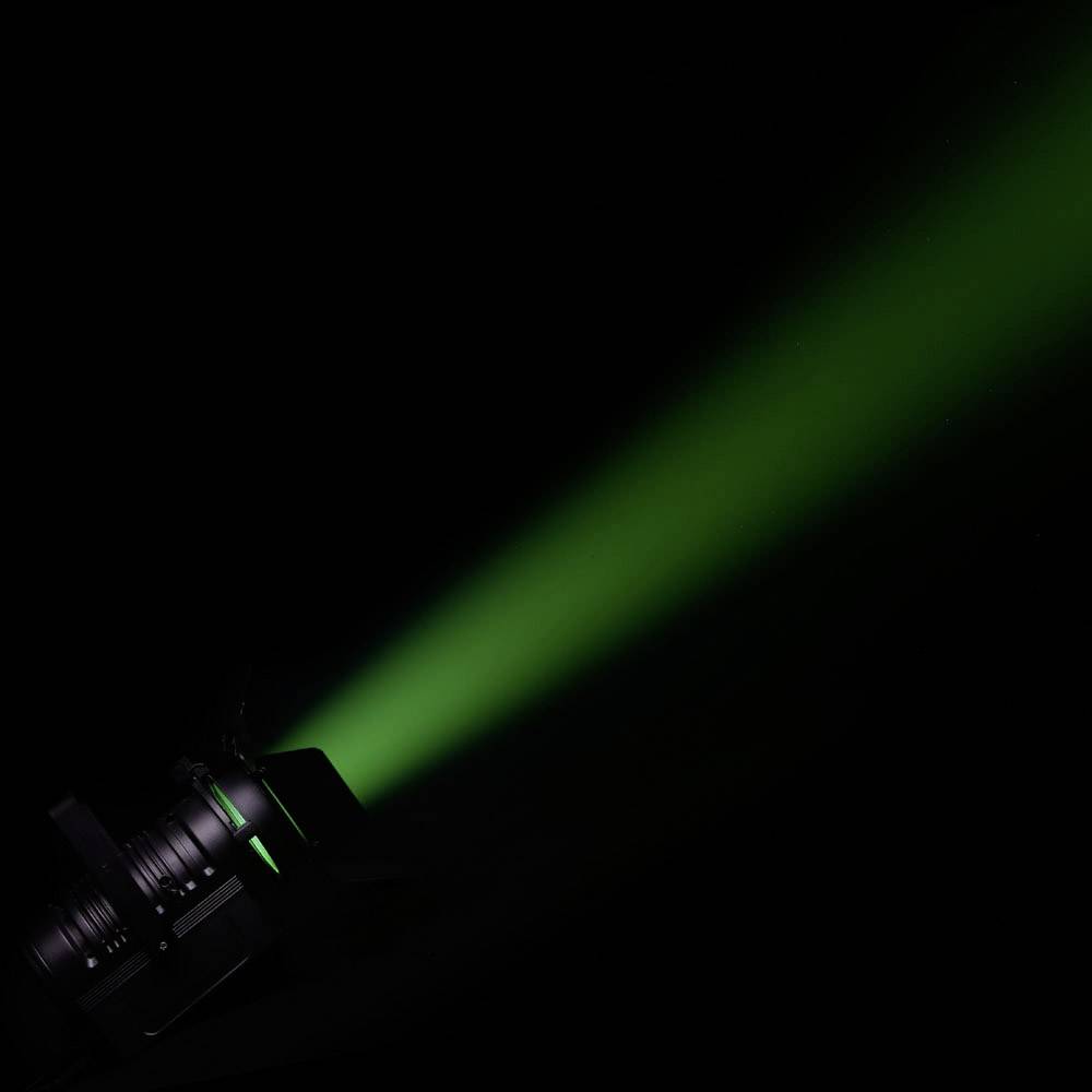 Cameo Theaterscheinwerfer TS 60W RGBW RGBW 60W Stufenloser Zoom, inkl. Farbfilter, inkl. Stroboskop