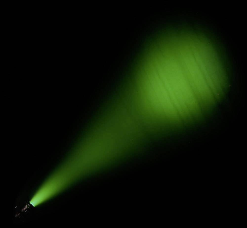 Cameo Theaterscheinwerfer TS 60W RGBW RGBW 60W Stufenloser Zoom, inkl. Farbfilter, inkl. Stroboskop