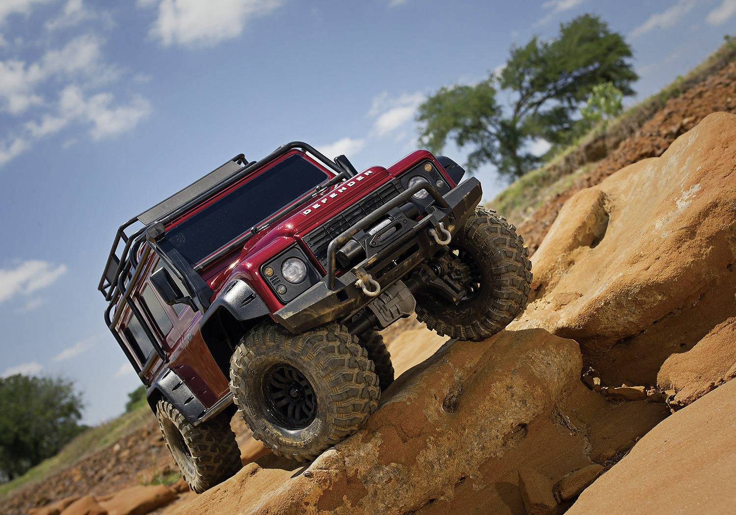 Traxxas Landrover Defender Brushed RC Modellauto Elektro Crawler Allradantrieb (4WD) RtR 2,4 GHz