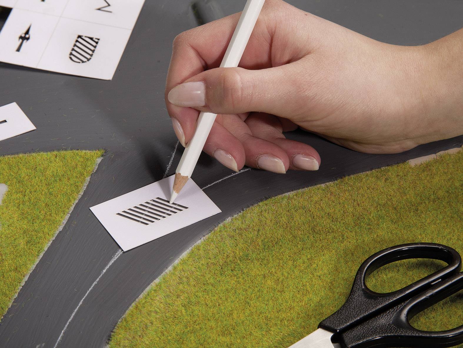 NOCH 34240 N Straßenmarkierungs-Schablonen