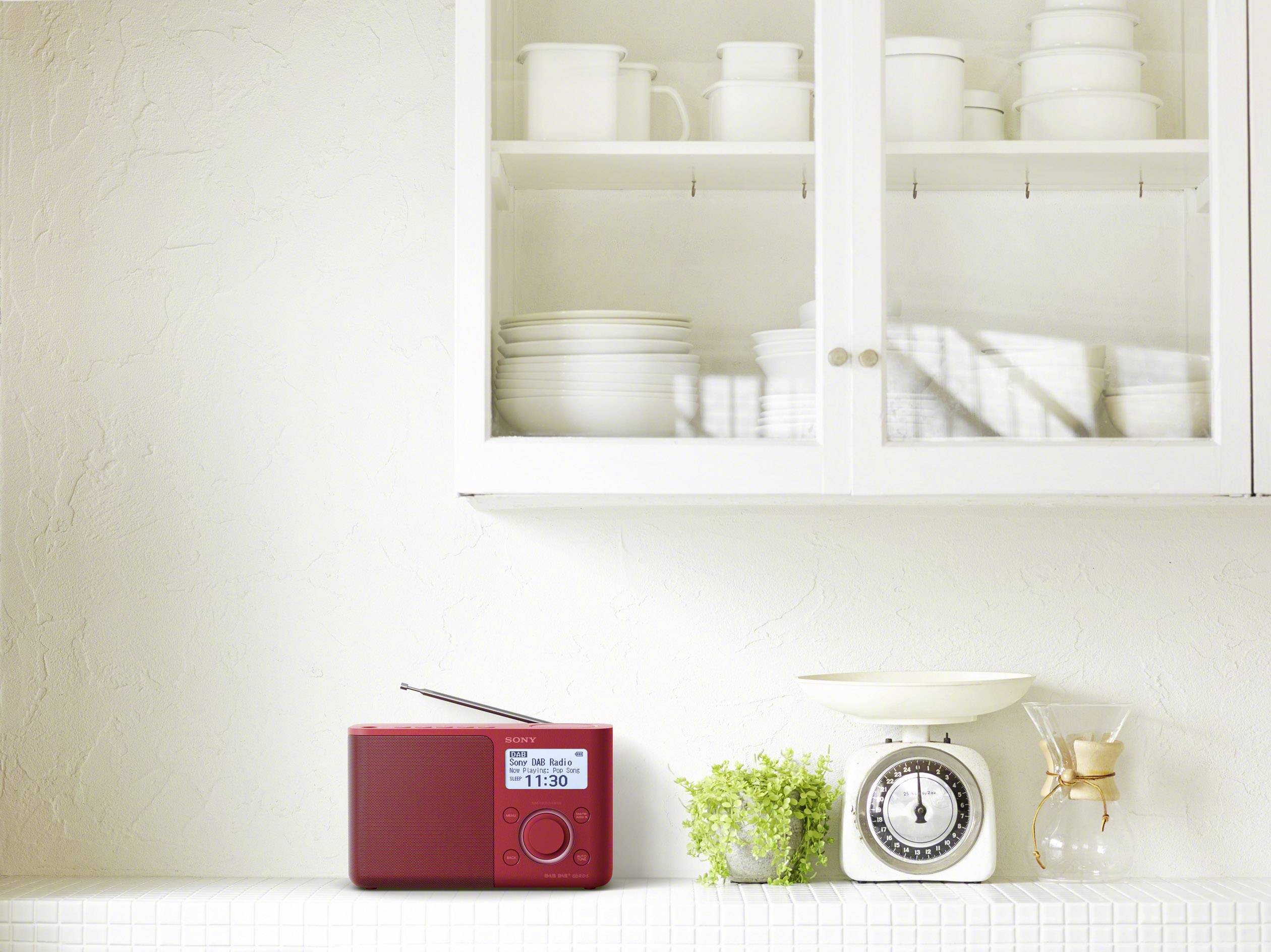 Sony XDR-S61D Kofferradio DAB+, UKW AUX   Rot