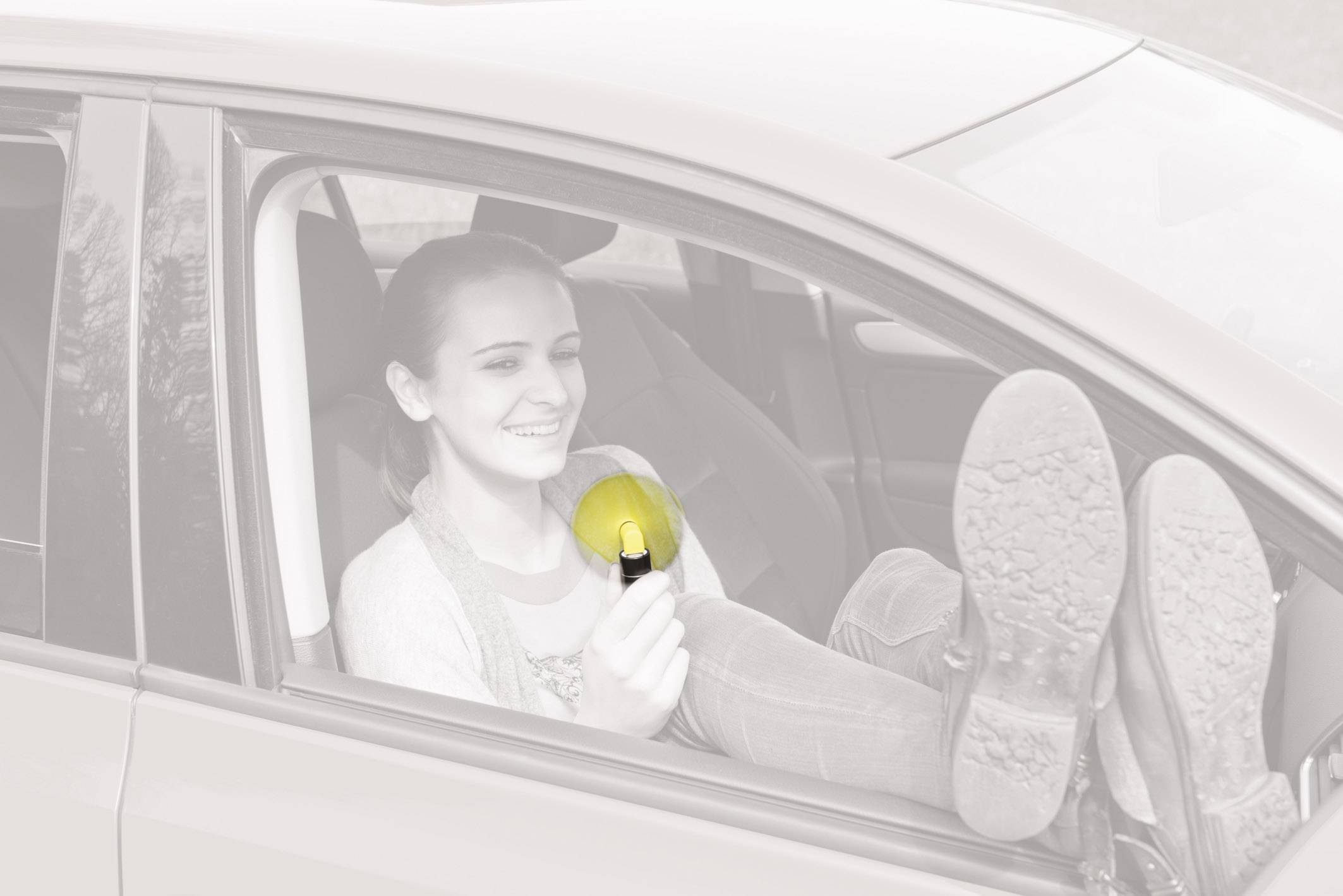 Herbert Richter 110 112 01 Mini Ventilator 43 mm x 88 mm x 20 mm mit USB-Anschluss